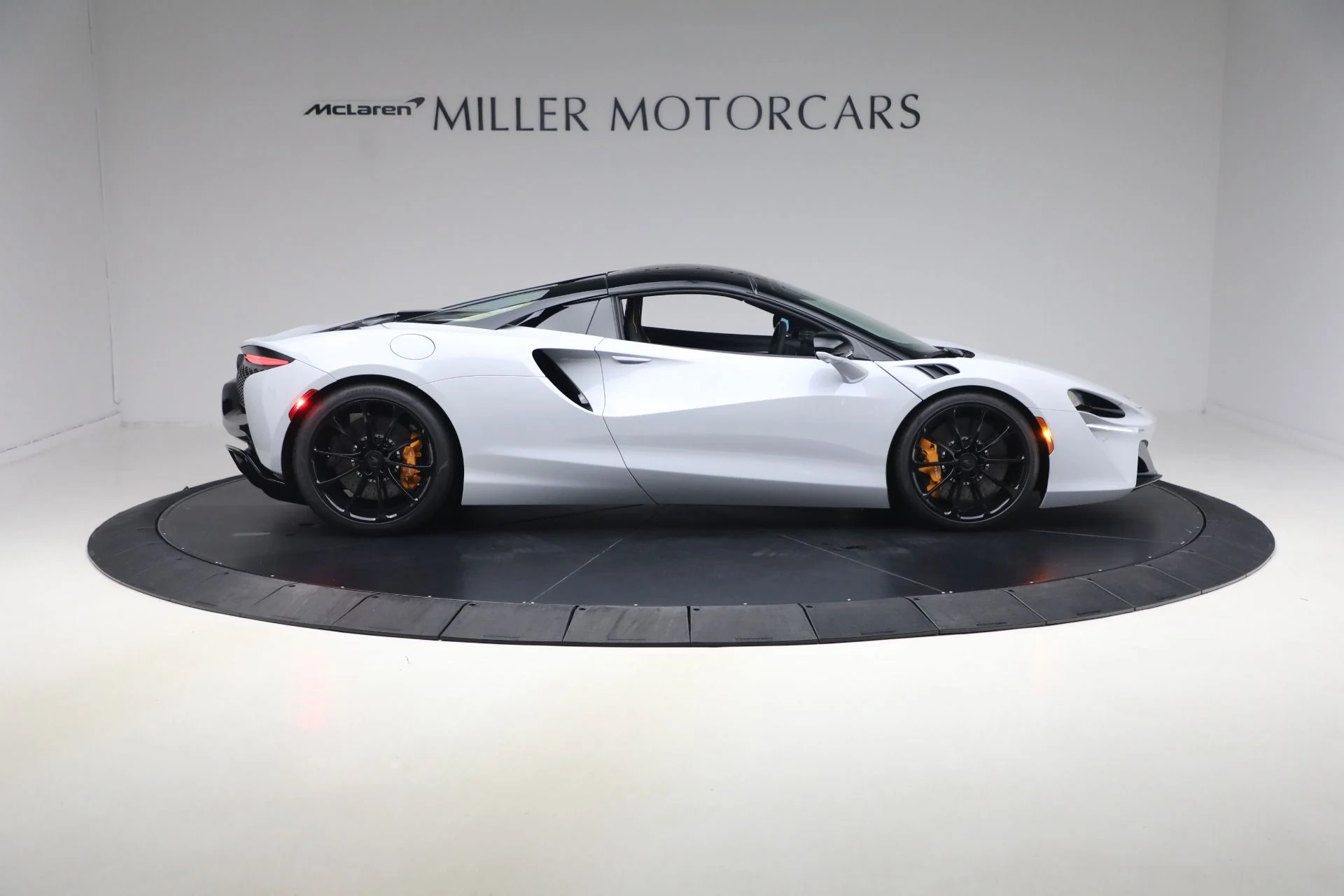 mph025_3124400077_New_2026_Mc_Laren_Artura_Spider_Vision_22aedd5a42