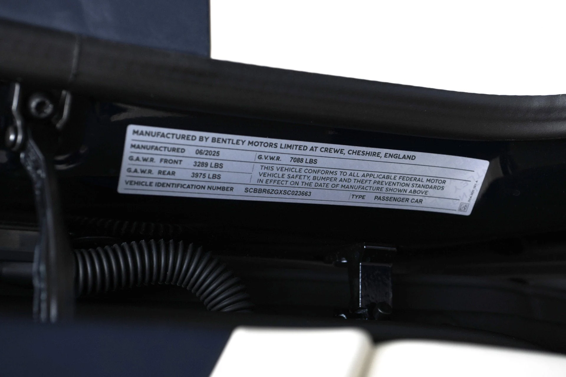 mph025_3134237546_b611d195a8317f7fad51082c5948559fx_edd55d4558