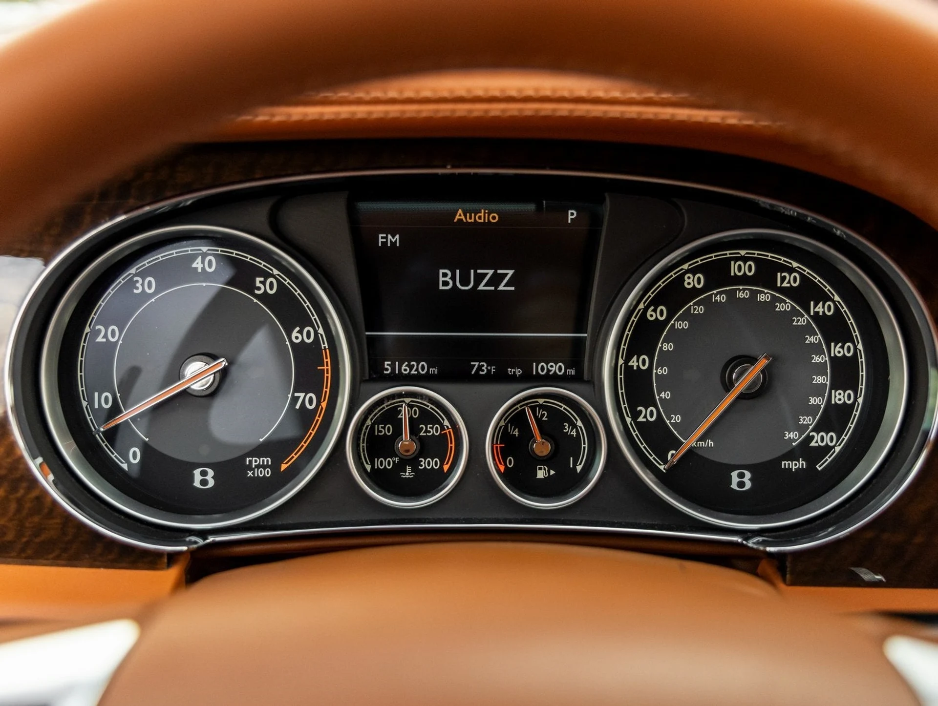 mph025_3135909805_26_801307bfb3