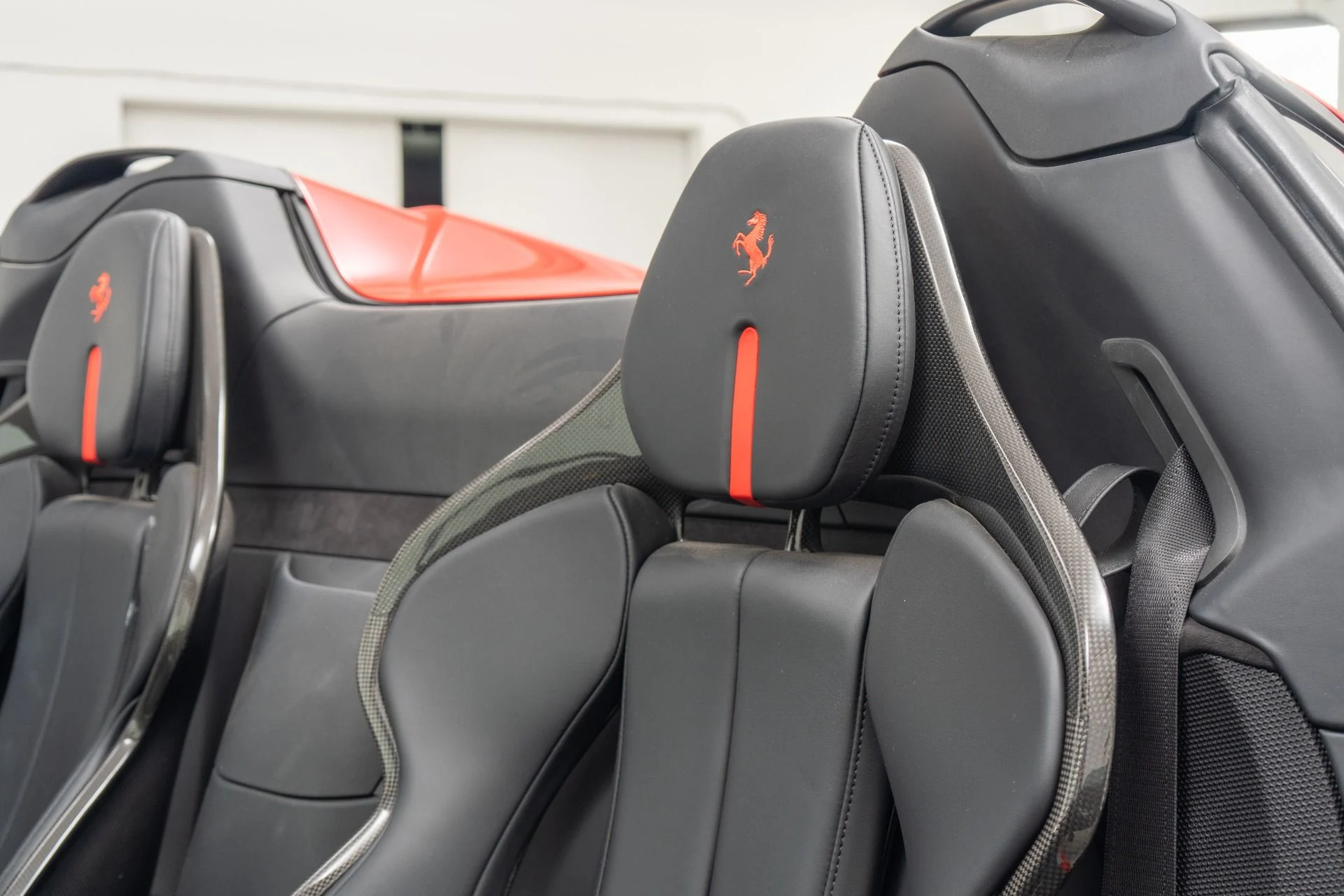 mph025_3139360482_Used_2025_Ferrari_SF_90_Spider_1779917400_c2e35bca36
