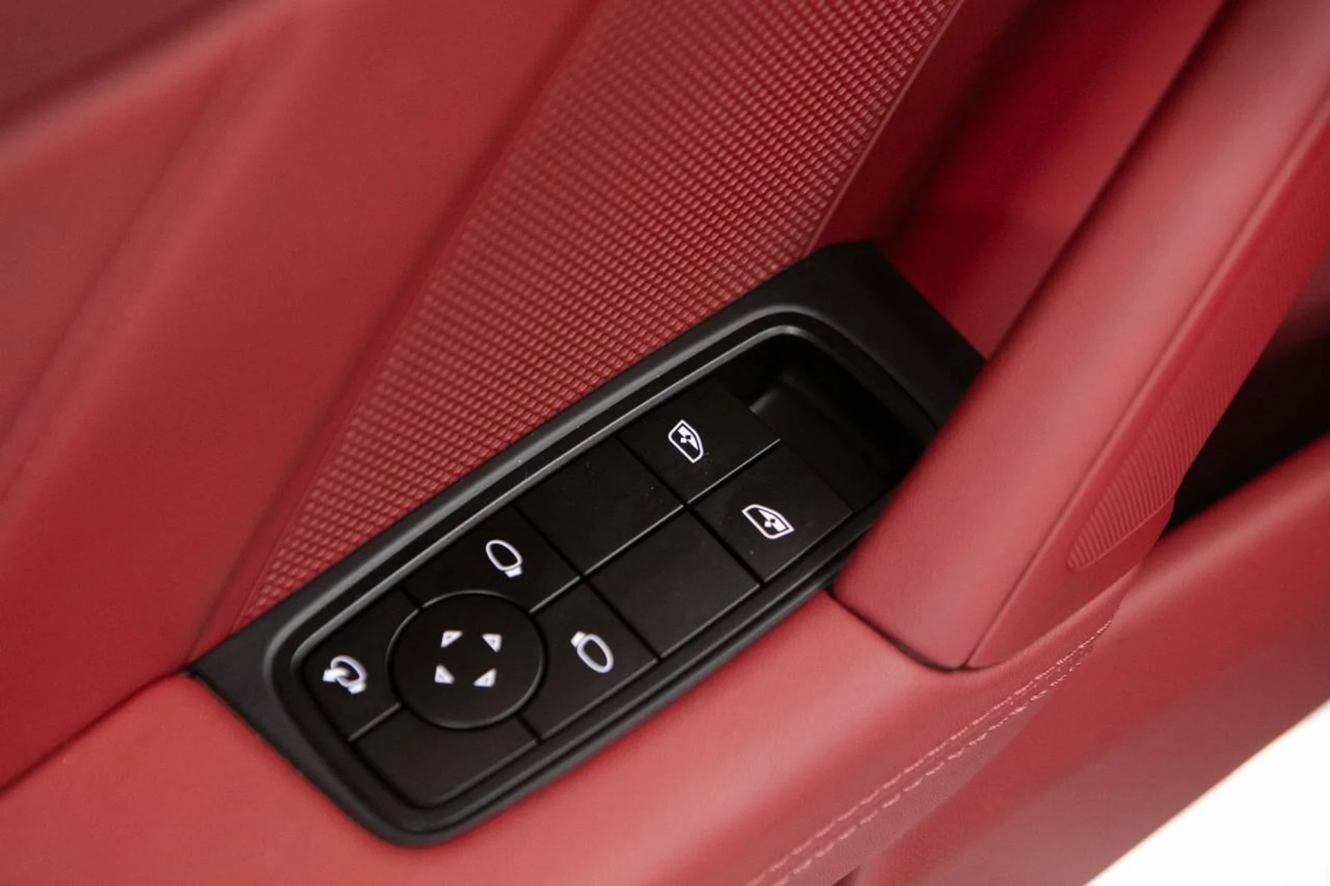 mph025_3142040934_5703c6b2e478c0af7722e5ce97c2e07fx_44ebe62862