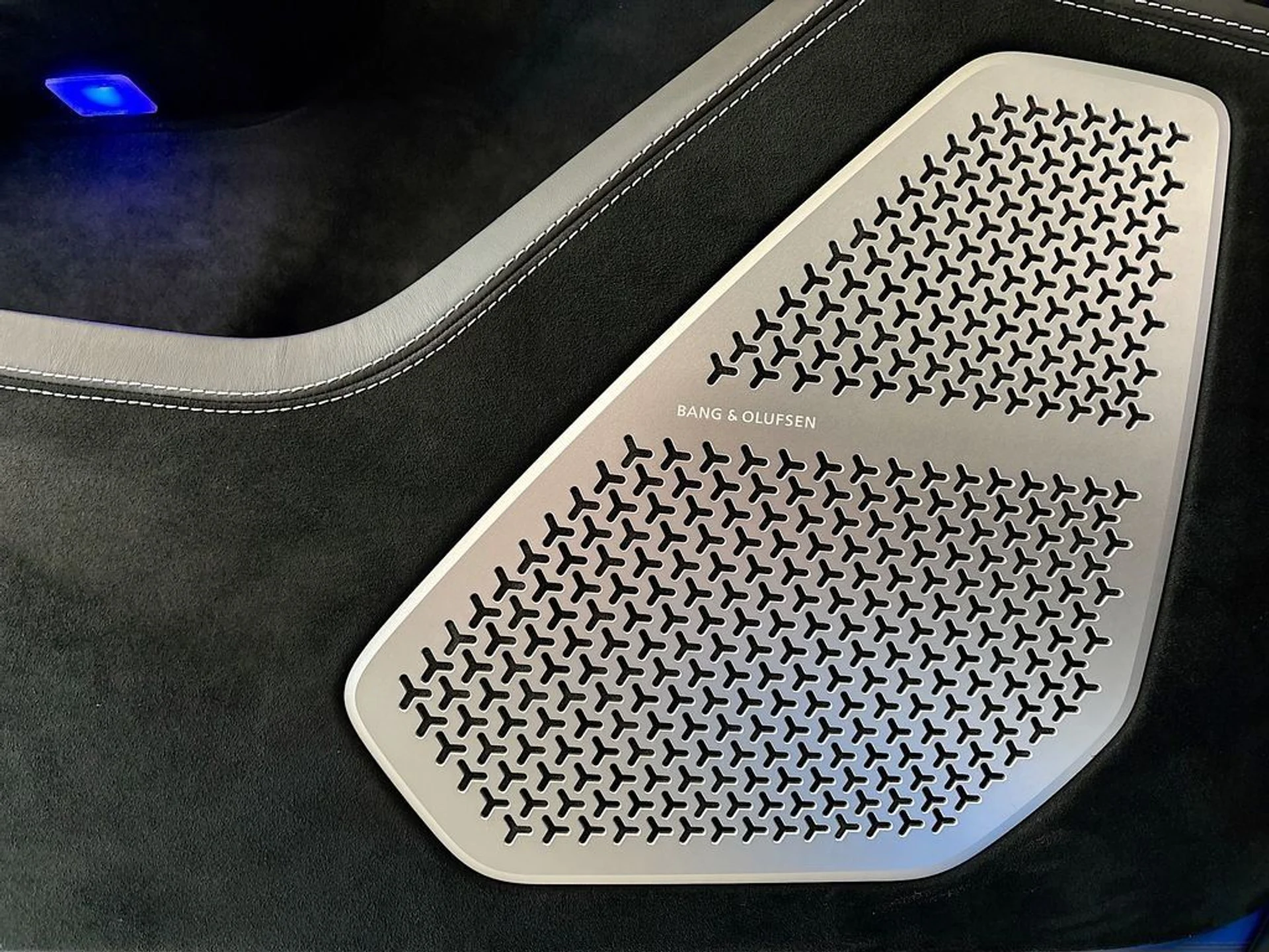 mph025_3144954859_9cffccca6cb74bc90bc05d229ba70034_825ca015c7