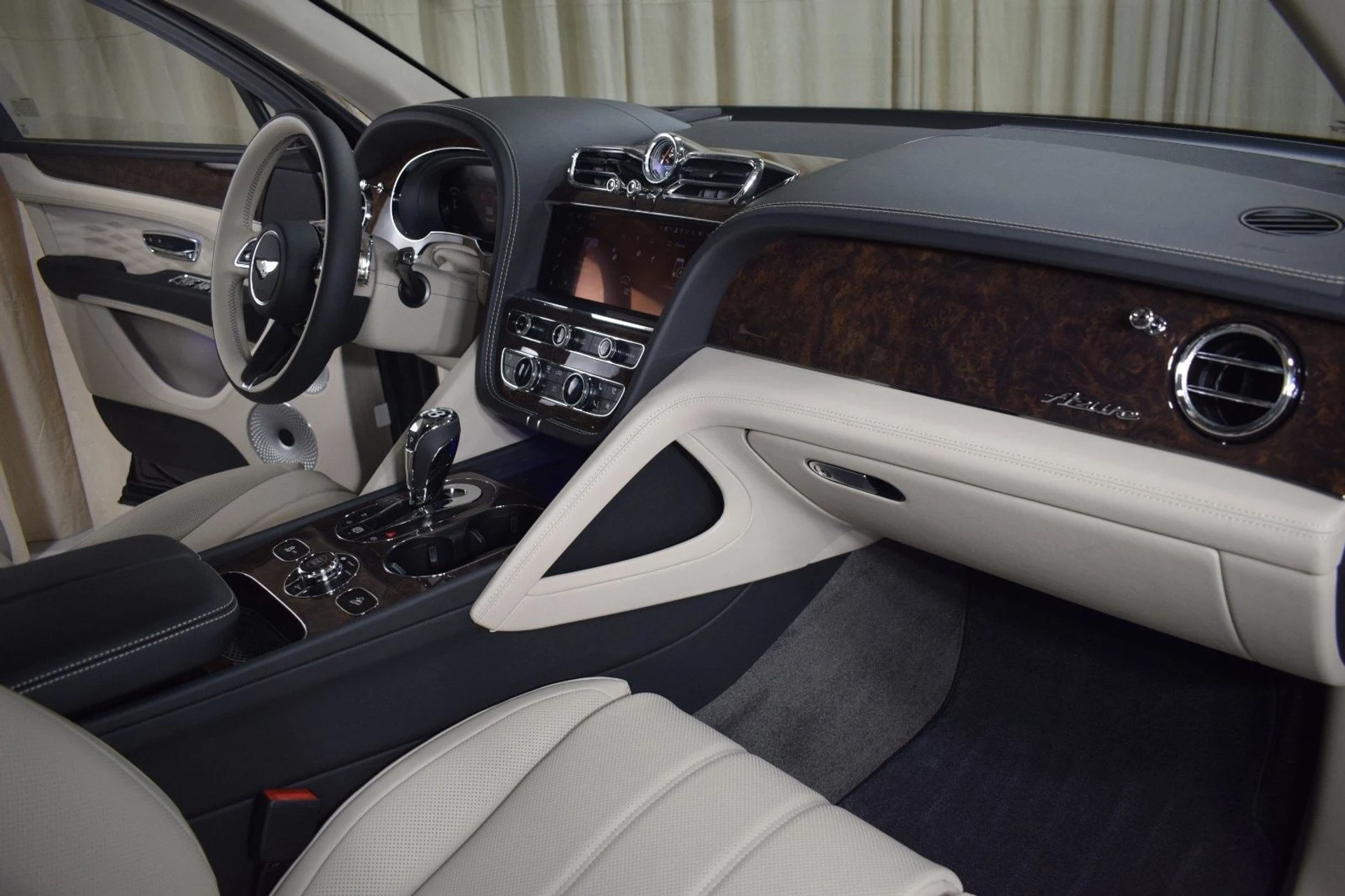 mph025_3146597716_a0d73b081d7534b73b7acdad6240656dx_a832f63d42