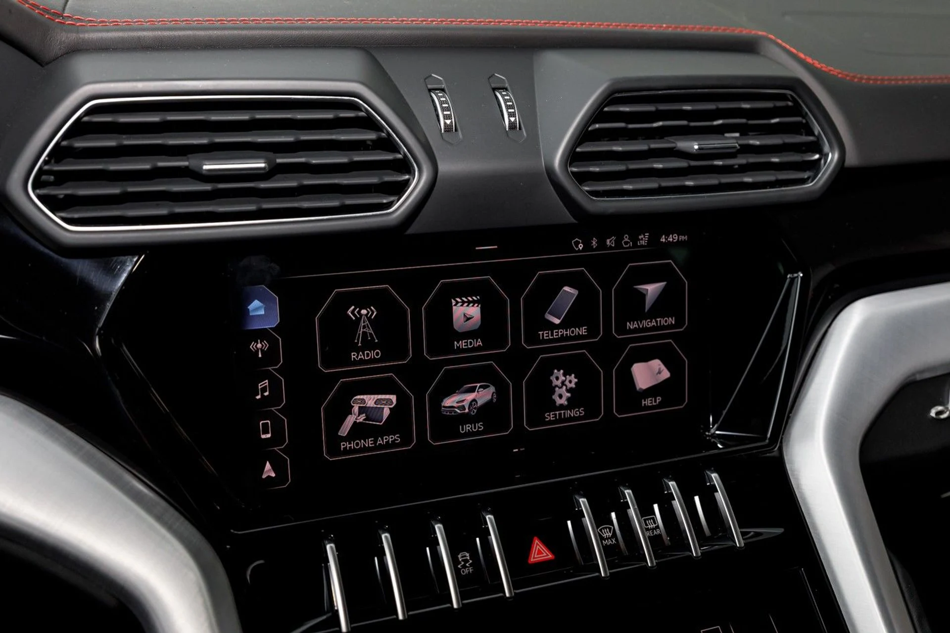 mph025_3149556691_624_p26_l_69819874ed