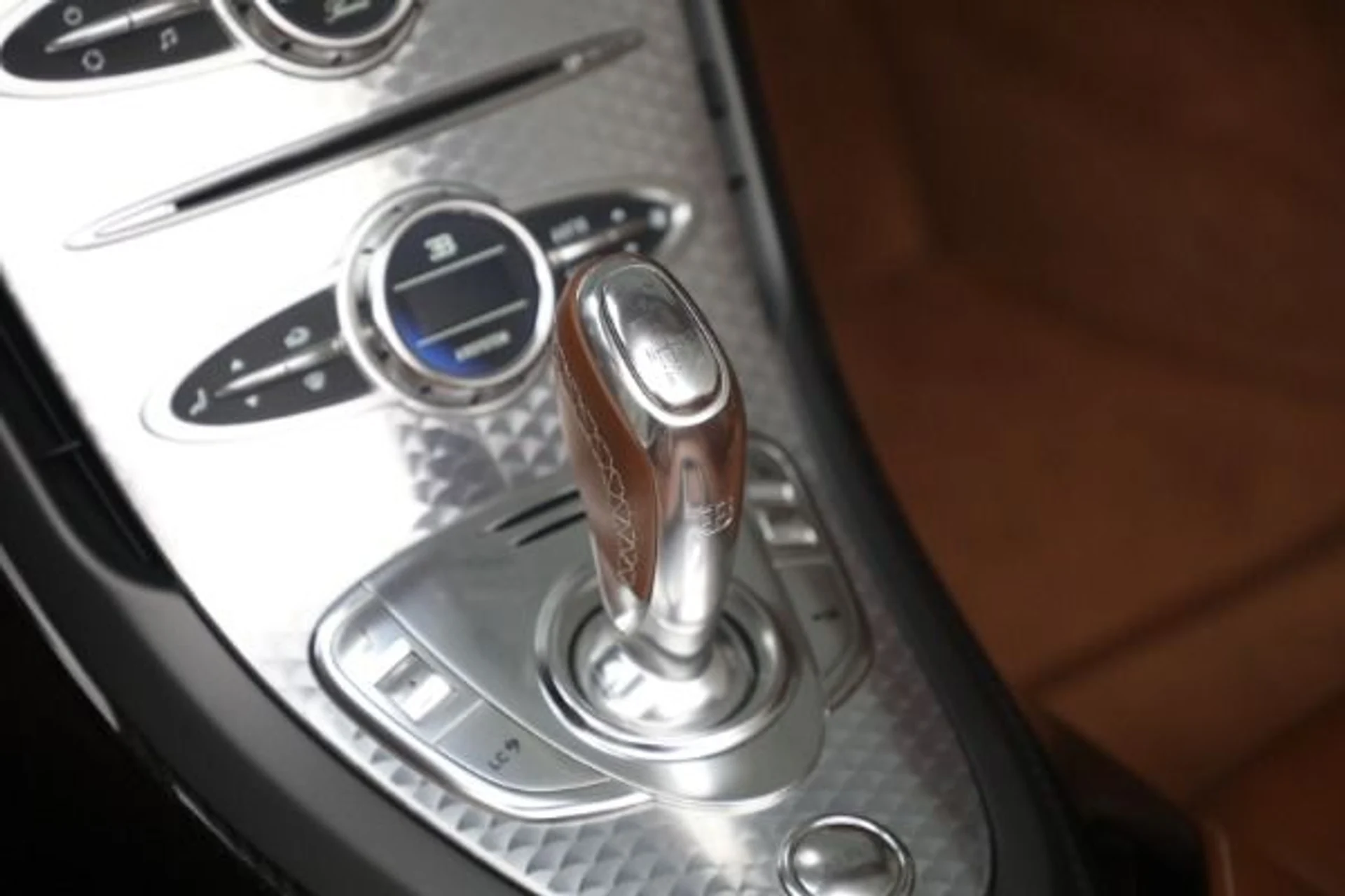 mph025_3162539988_Used_2015_Bugatti_Veyron_164_Grand_Sport_Vitesse_1df146b444