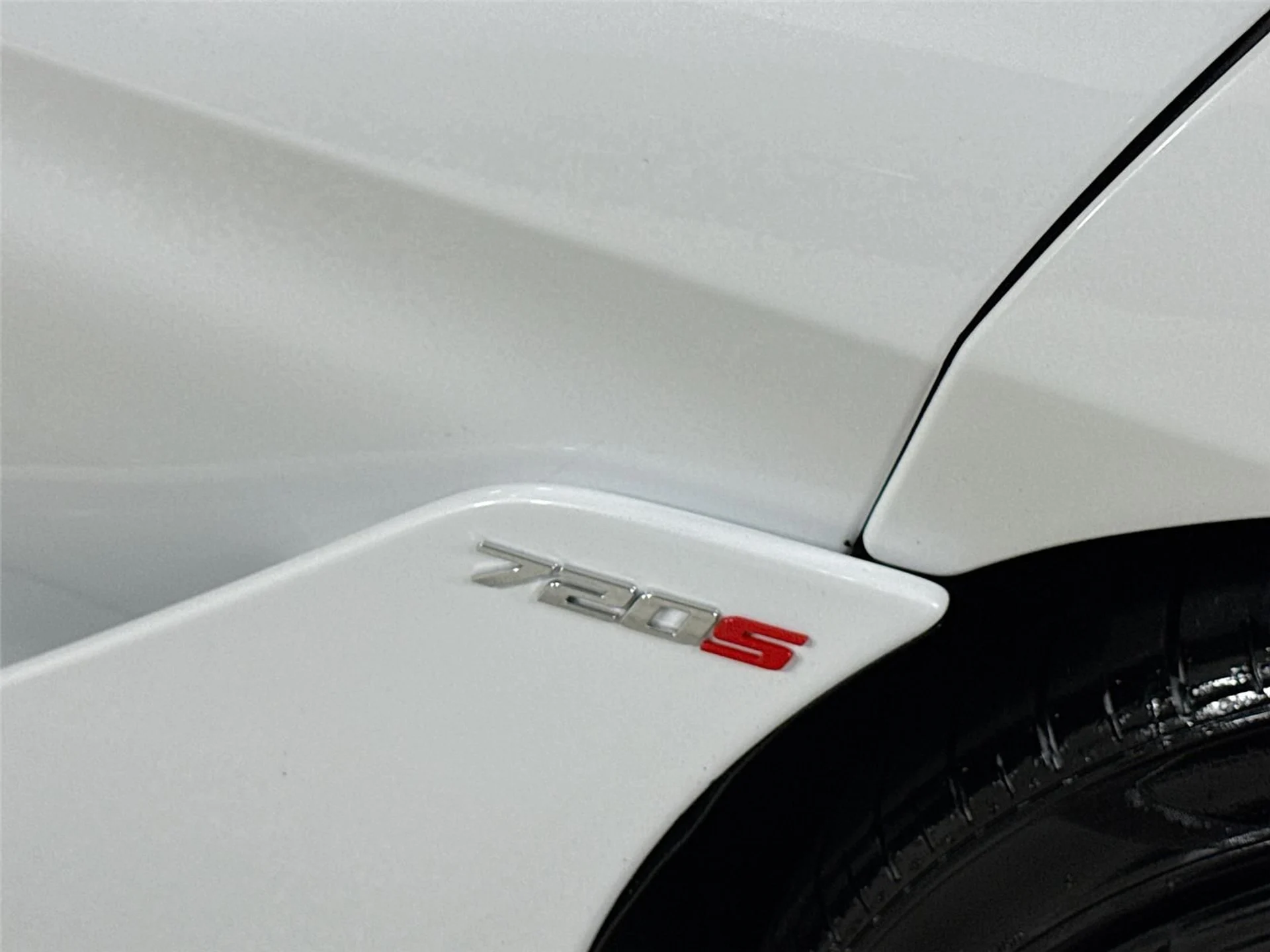 mph025_3163052749_11807fc9fca3222a58ae76af37a20b60_d5eec271de