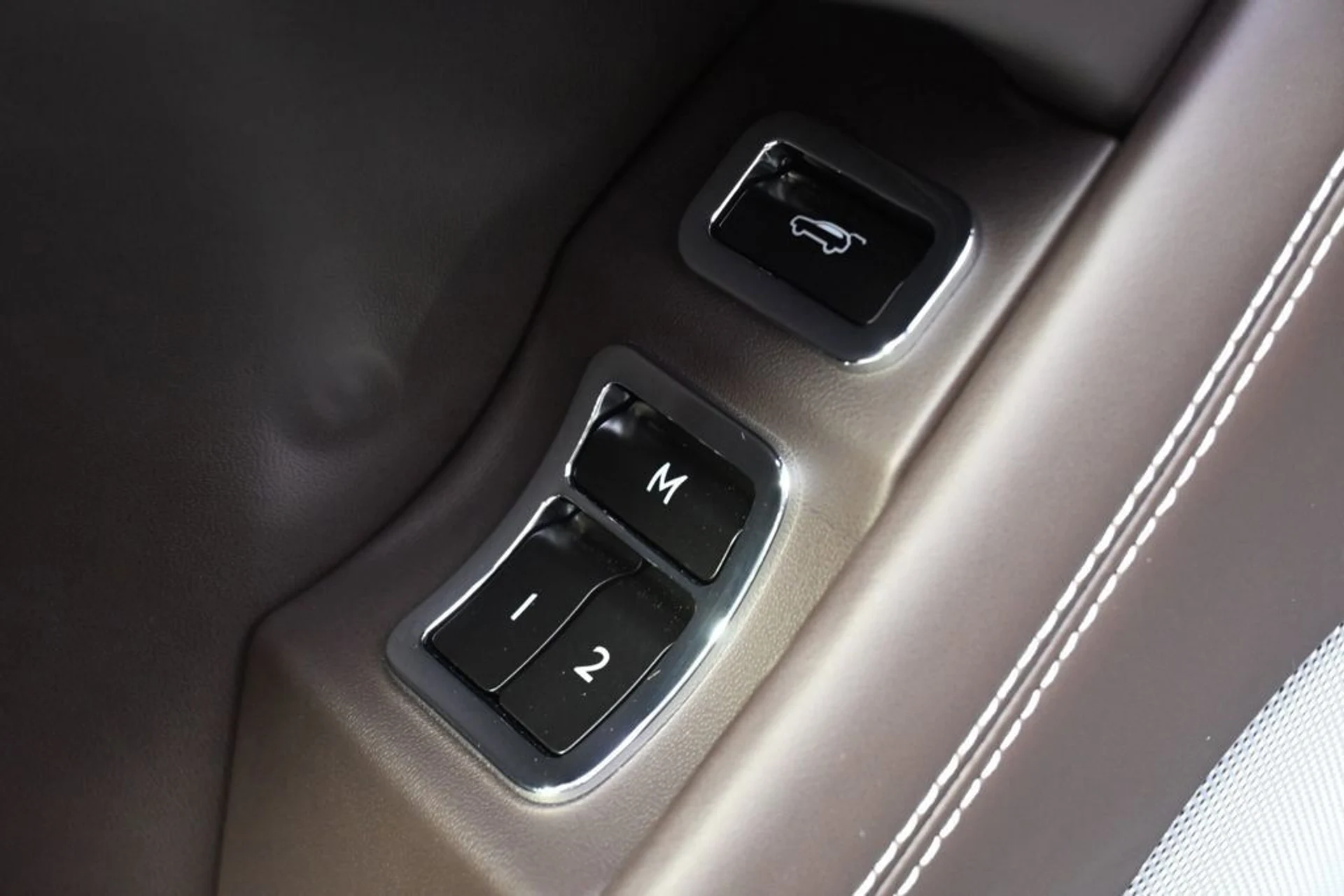 mph025_3164885960_35de95f3c6bd4385a4357acb663d91a2_6e92516147