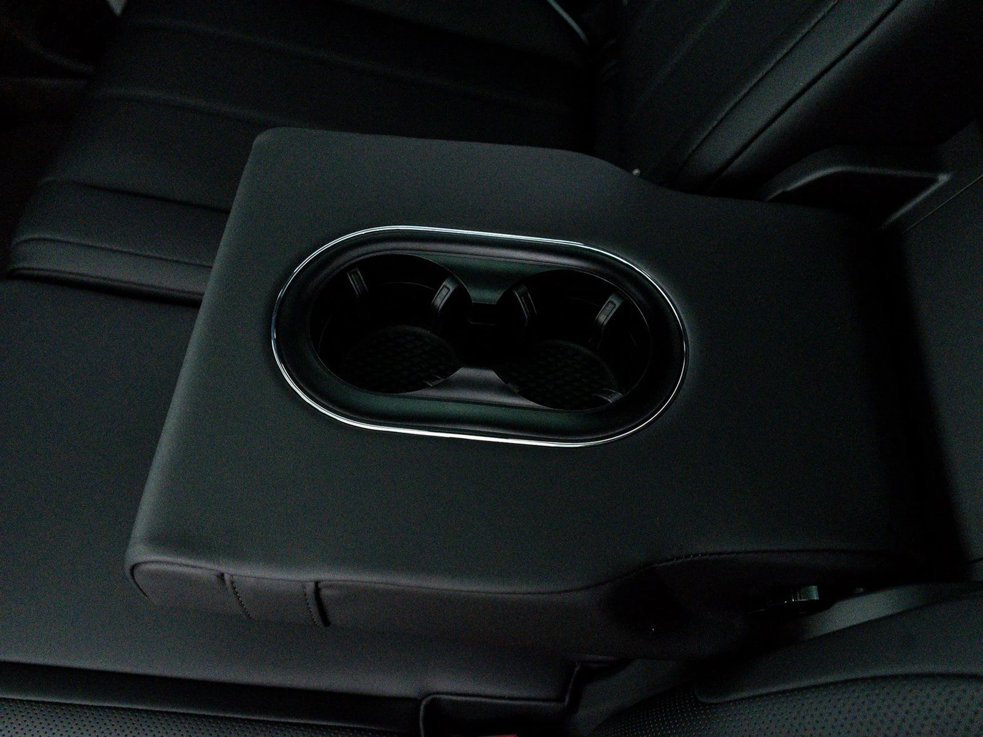 mph025_3172587031_b32b90d567519e56a532d90049e3e739_acfdcea423