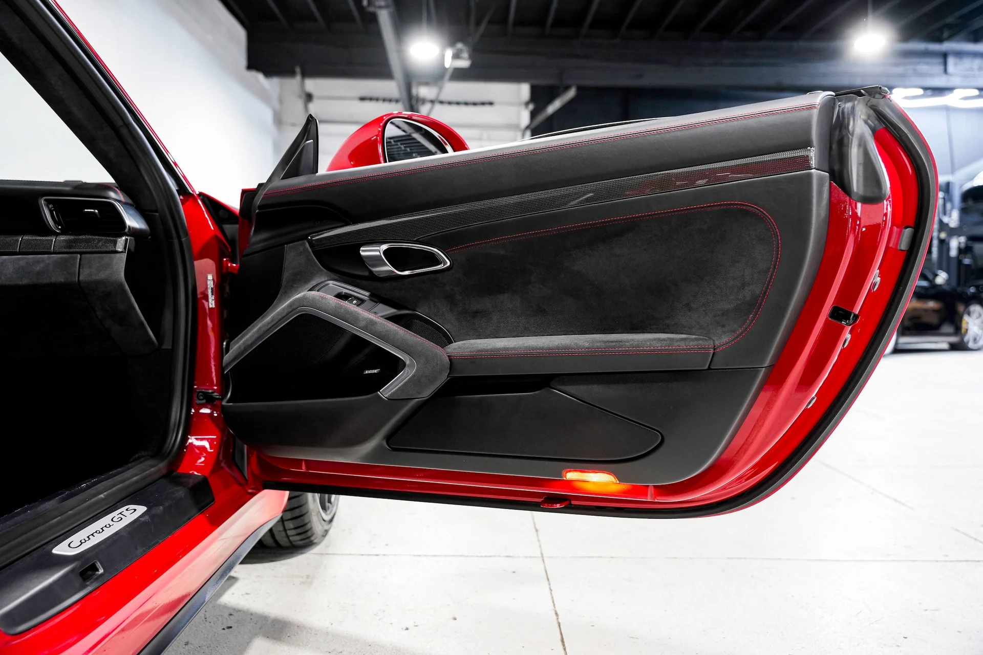 mph025_3186777316_b71a518407d75b2adc9c0628a98cb816x_9f6a5fec83