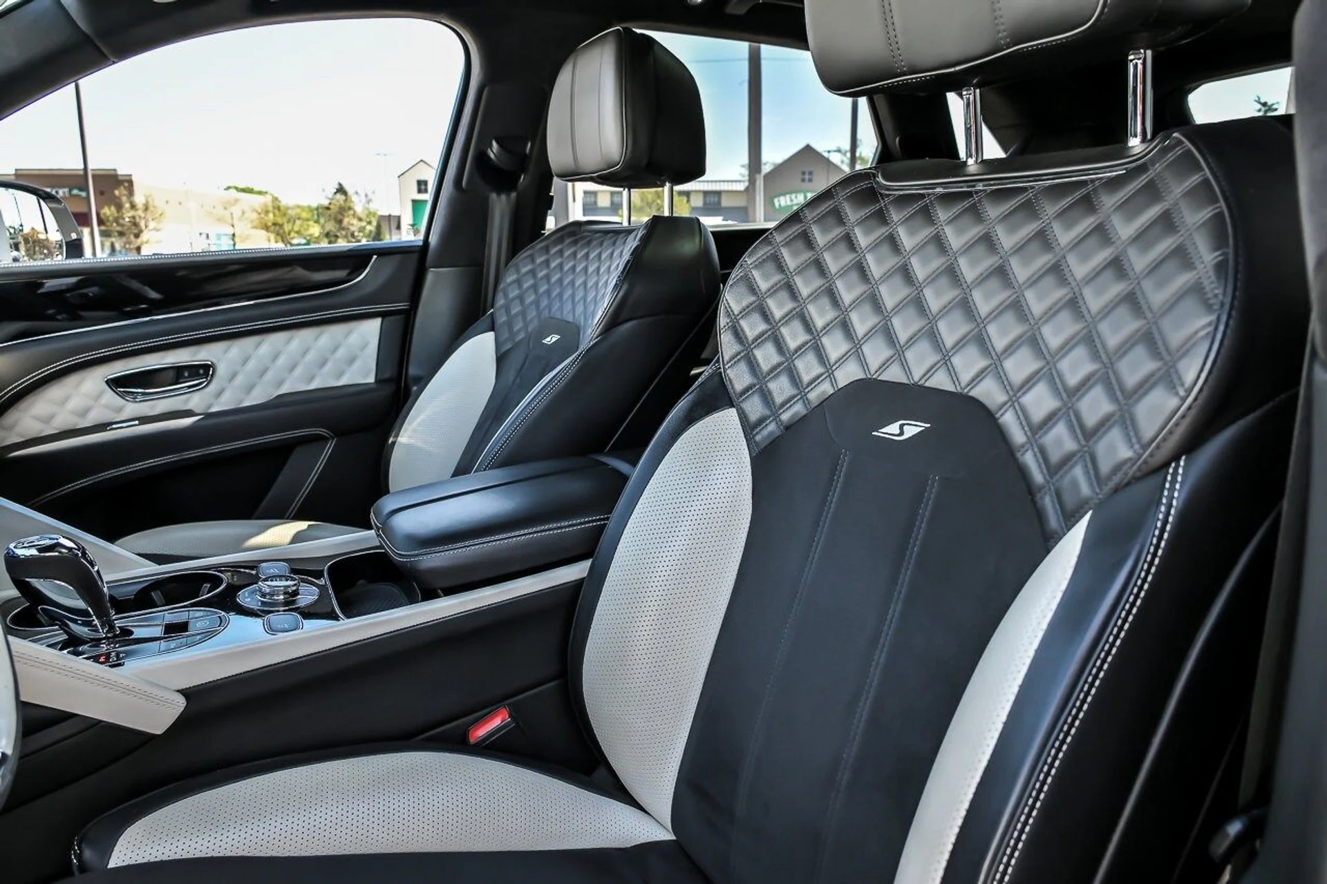 mph025_318751395_43a23569c0bc8ce8d0b3228b8ec49405x_17c4ffffdd