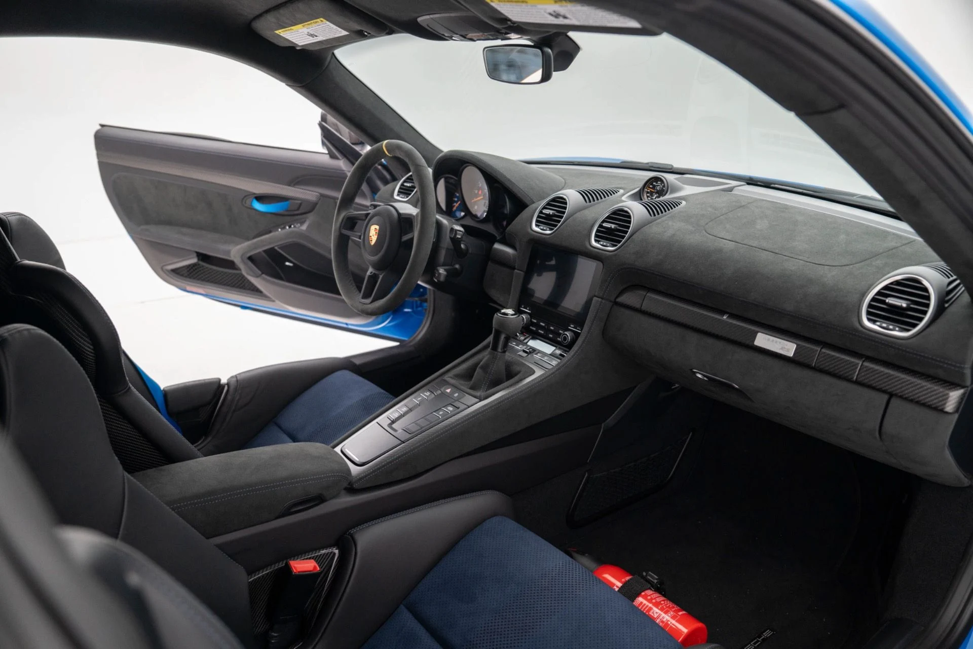 mph025_3192711708_Used_2024_Porsche_718_Cayman_GT_4_RS_1775171229_3cc941cc93