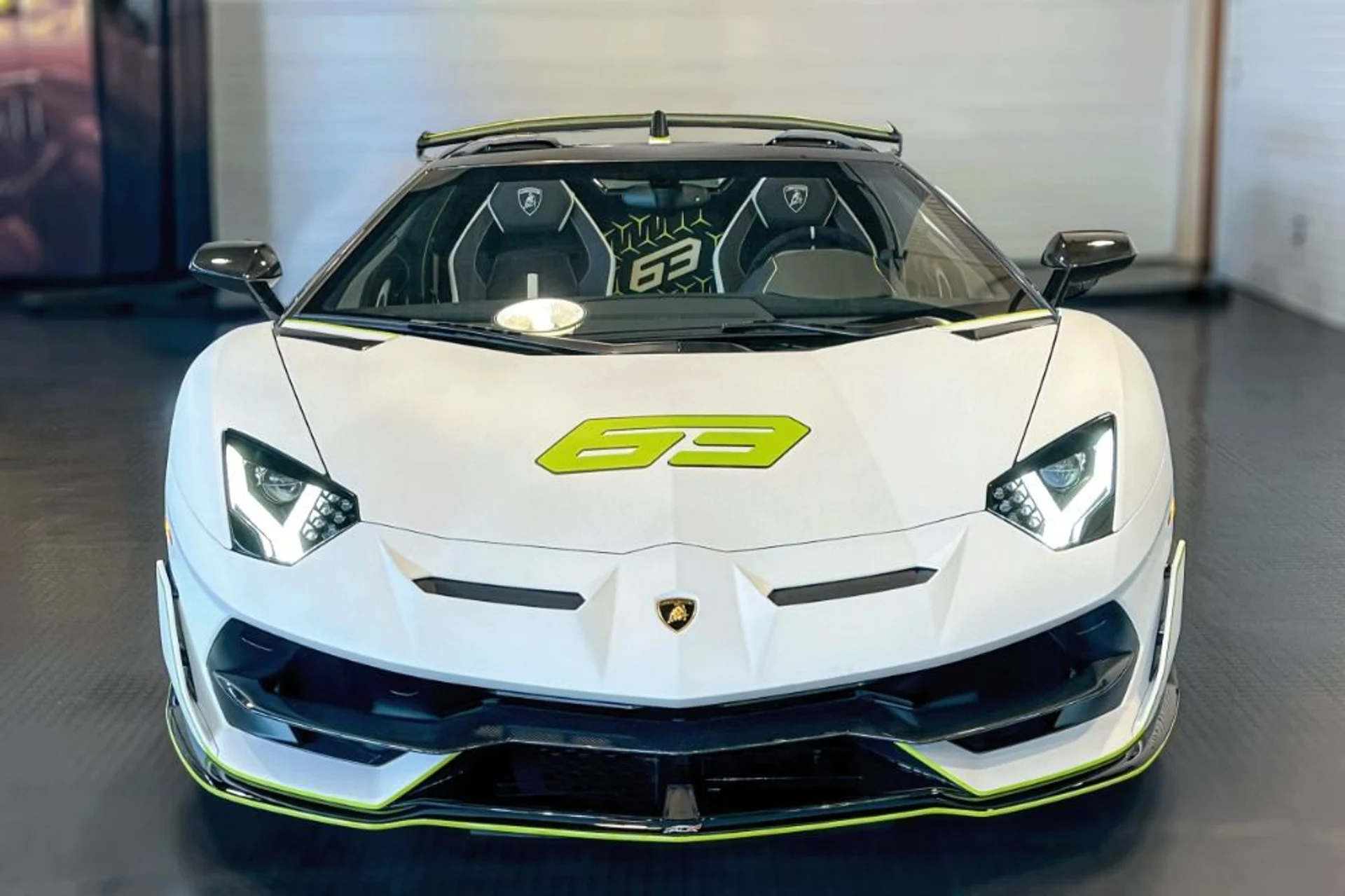 mph025_3192890628_Used_2021_Lamborghini_Aventador_LP_770_4_SVJ_1765888248_c61b3d727b