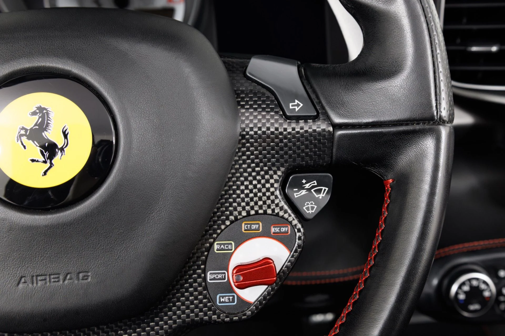 mph025_3195337793_Used_2013_Ferrari_458_Spider_1790709076_facf64e7be