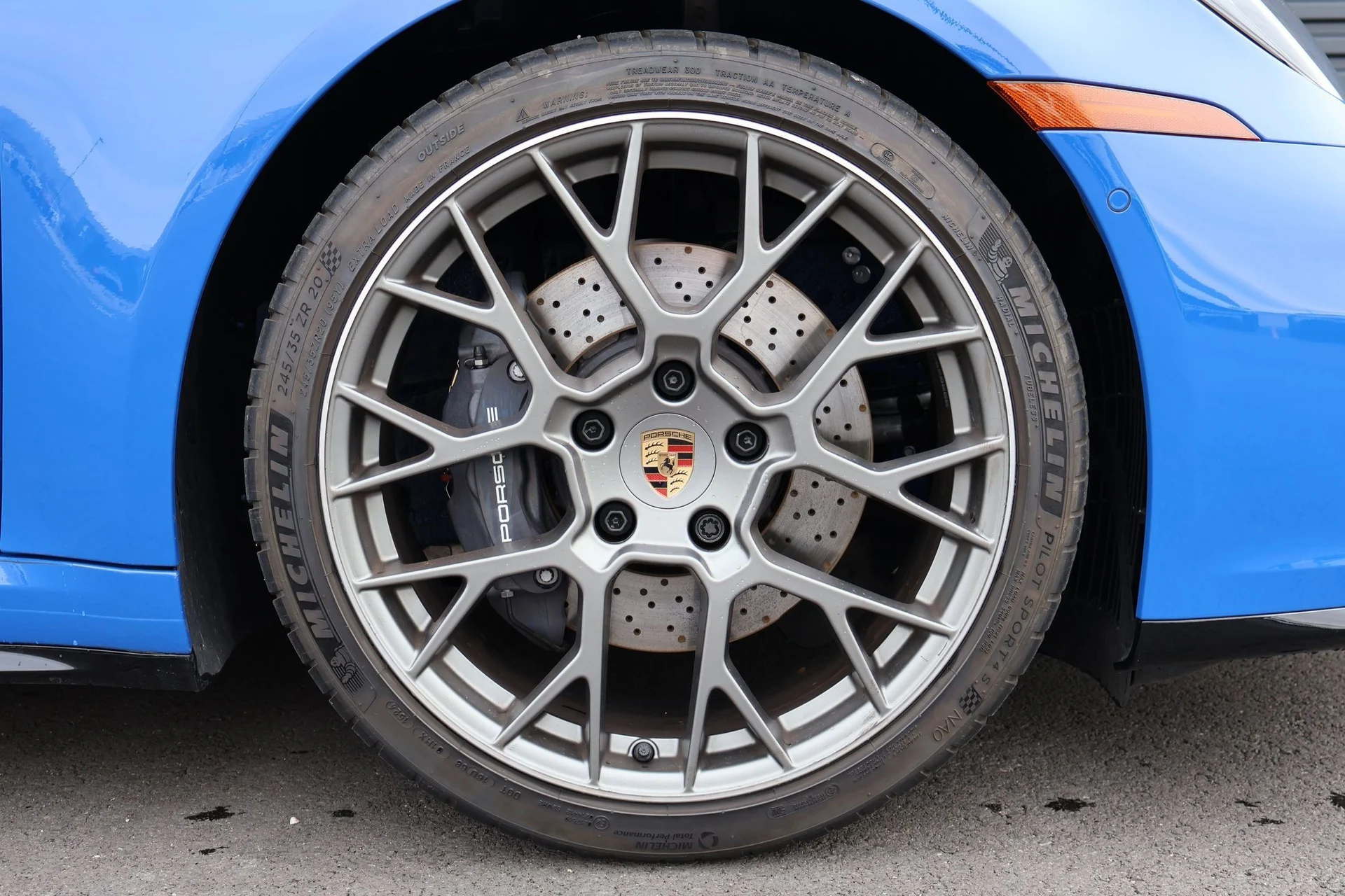 mph025_319942712_ea03aec855ead838fb800fa268a4489f_eec611f55f