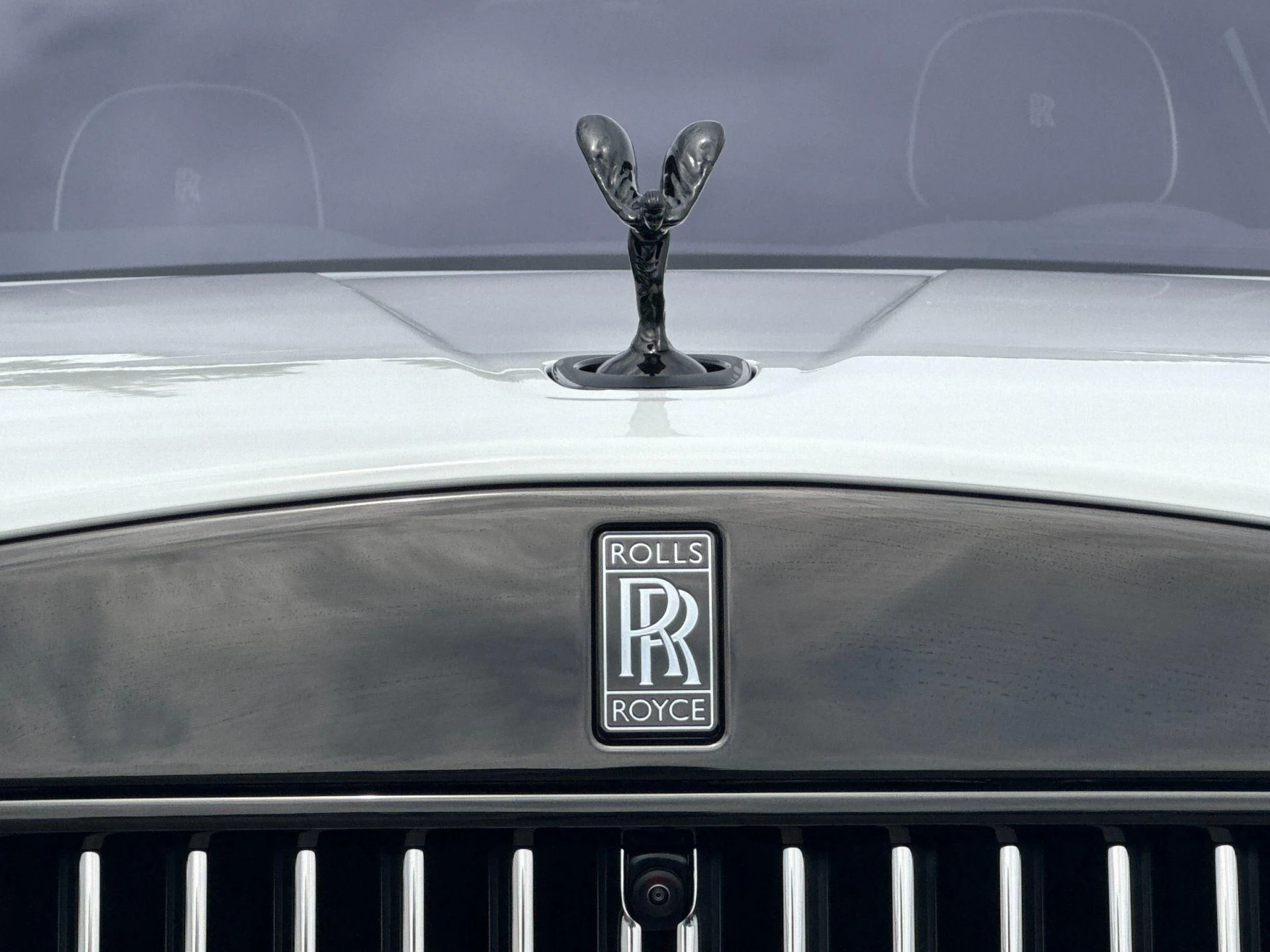 mph025_3204660713_New_2027_Rolls_Royce_Cullinan_Black_Badge_1787905693_2893d28c5d