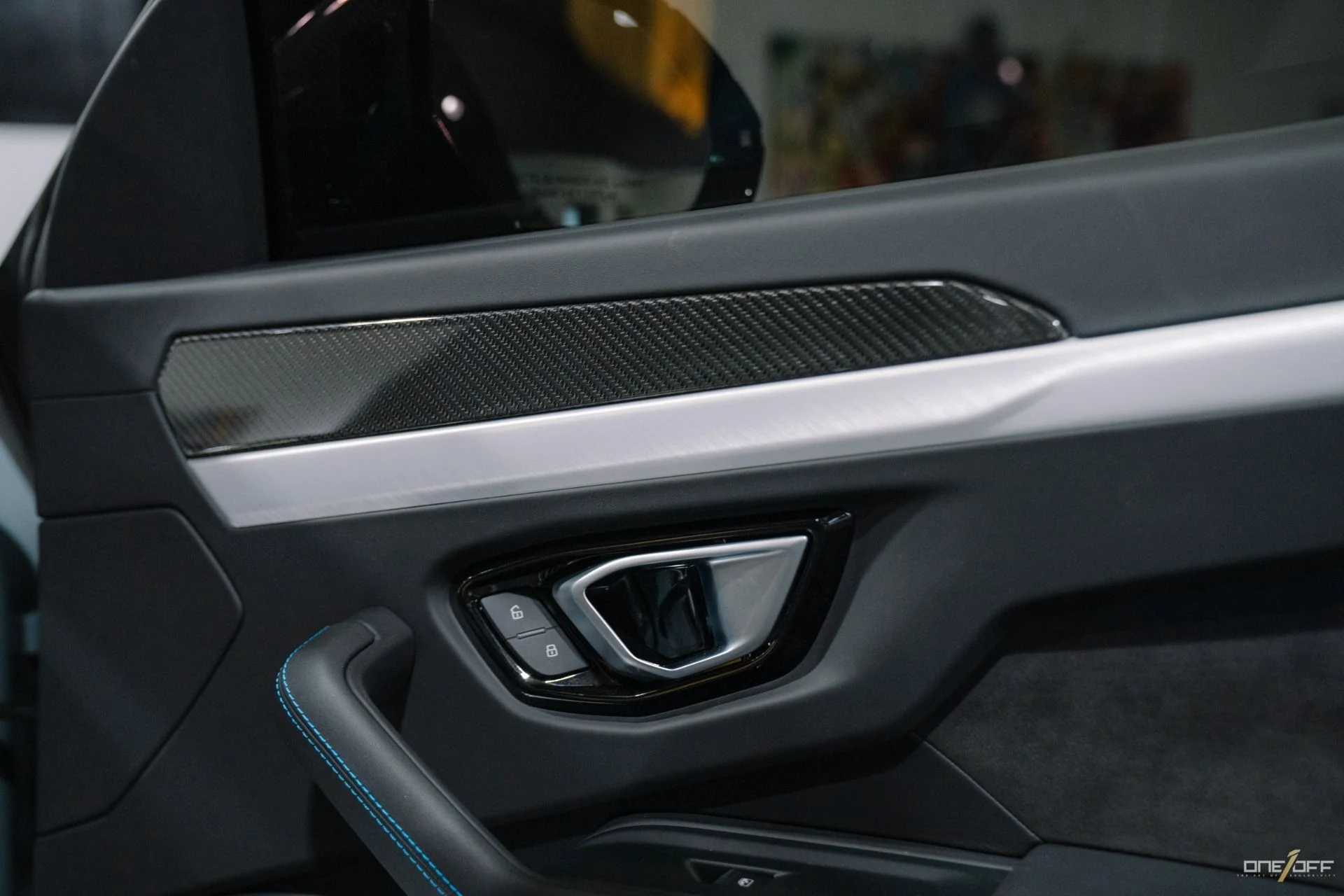 mph025_3206717993_Used_2022_Lamborghini_Urus_306_K_MSRP_ALL_Carbon_Grigio_Telesto_Paint_1752782699_b1b9e167f2