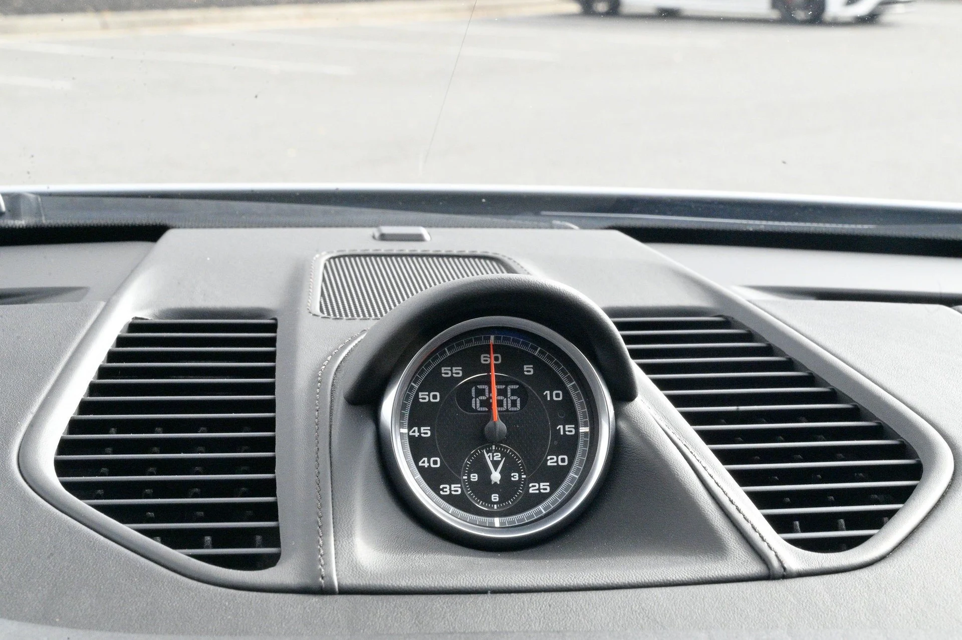 mph025_3207616031_3d3b57af9bca44bc8794ca7551ff927f_c5bfe506e6