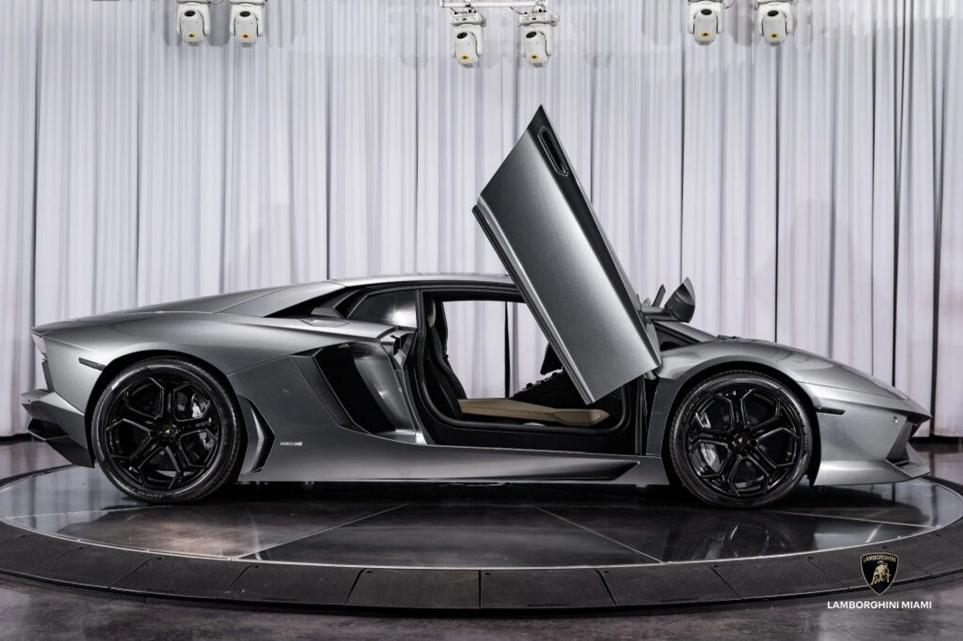 mph025_3220114273_9e567c7ee2b81f572f3eb9a50dd9ac8c_3737f465f7