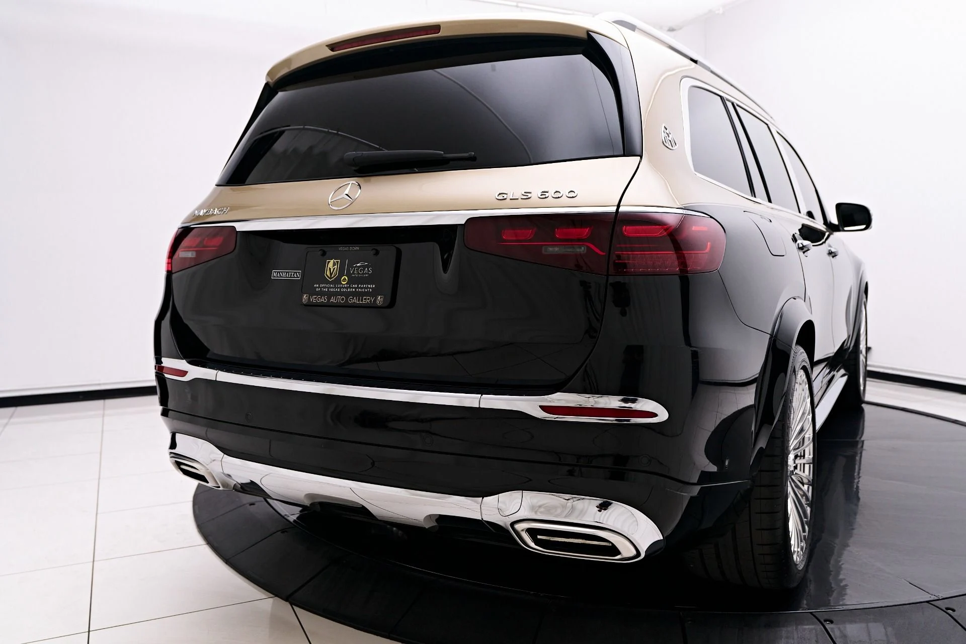 mph025_3227133714_Used_2024_Mercedes_Benz_GLS_Maybach_GLS_600_1754703723_6986ad756d