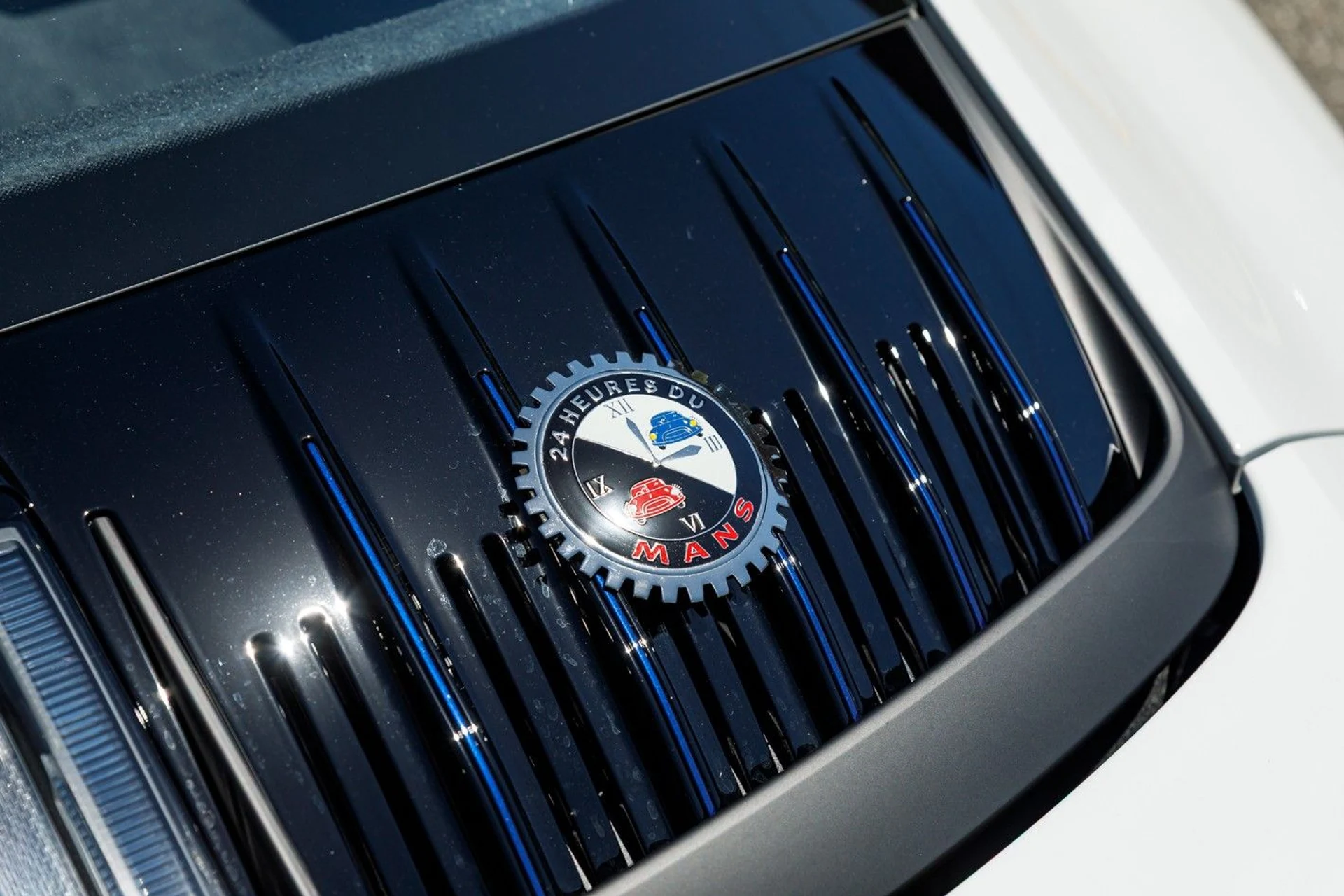 mph025_3235031623_666_p26_l_bb2cee4ae4