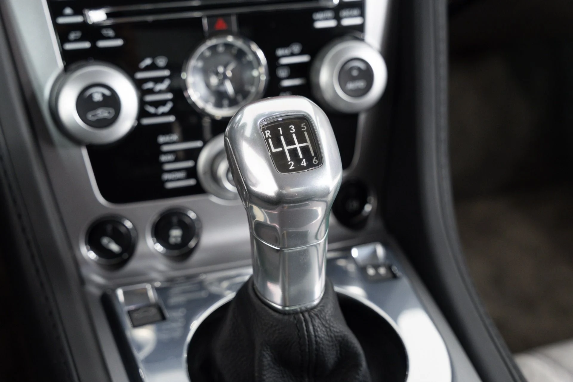 mph025_3240300172_Used_2009_Aston_Martin_DBS_V12_Manual_1782515507_80c5517cce