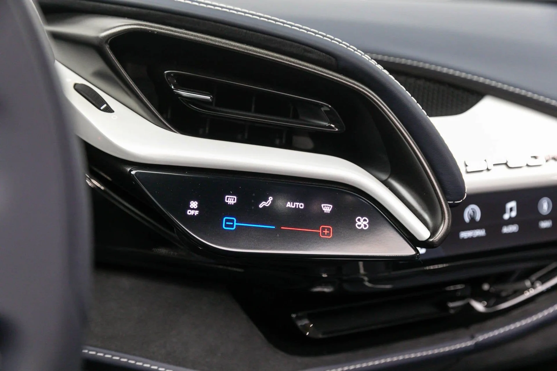 mph025_3251327668_255947a970014c39ba4bbcaabd147e9b_4adf0ee2c5