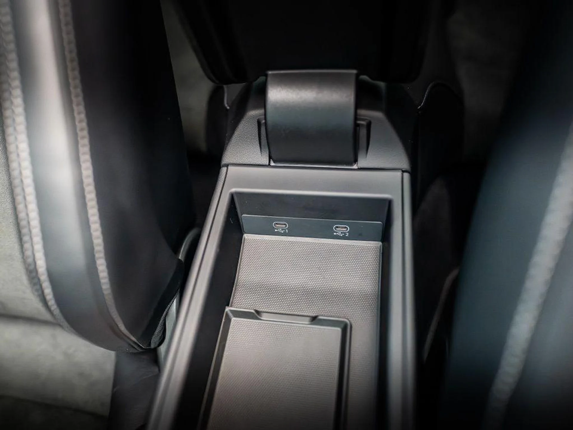 mph025_3254473309_Lgx_R8_A6_Aq70b1q_L_Sn_Txd_OVK_Tbm0_acabb85608