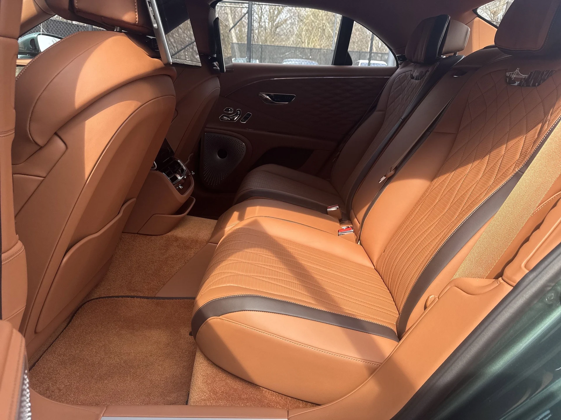 mph025_3257851883_6529aa6e45ea25fbbe57ebf07ba43708x_048b74141c