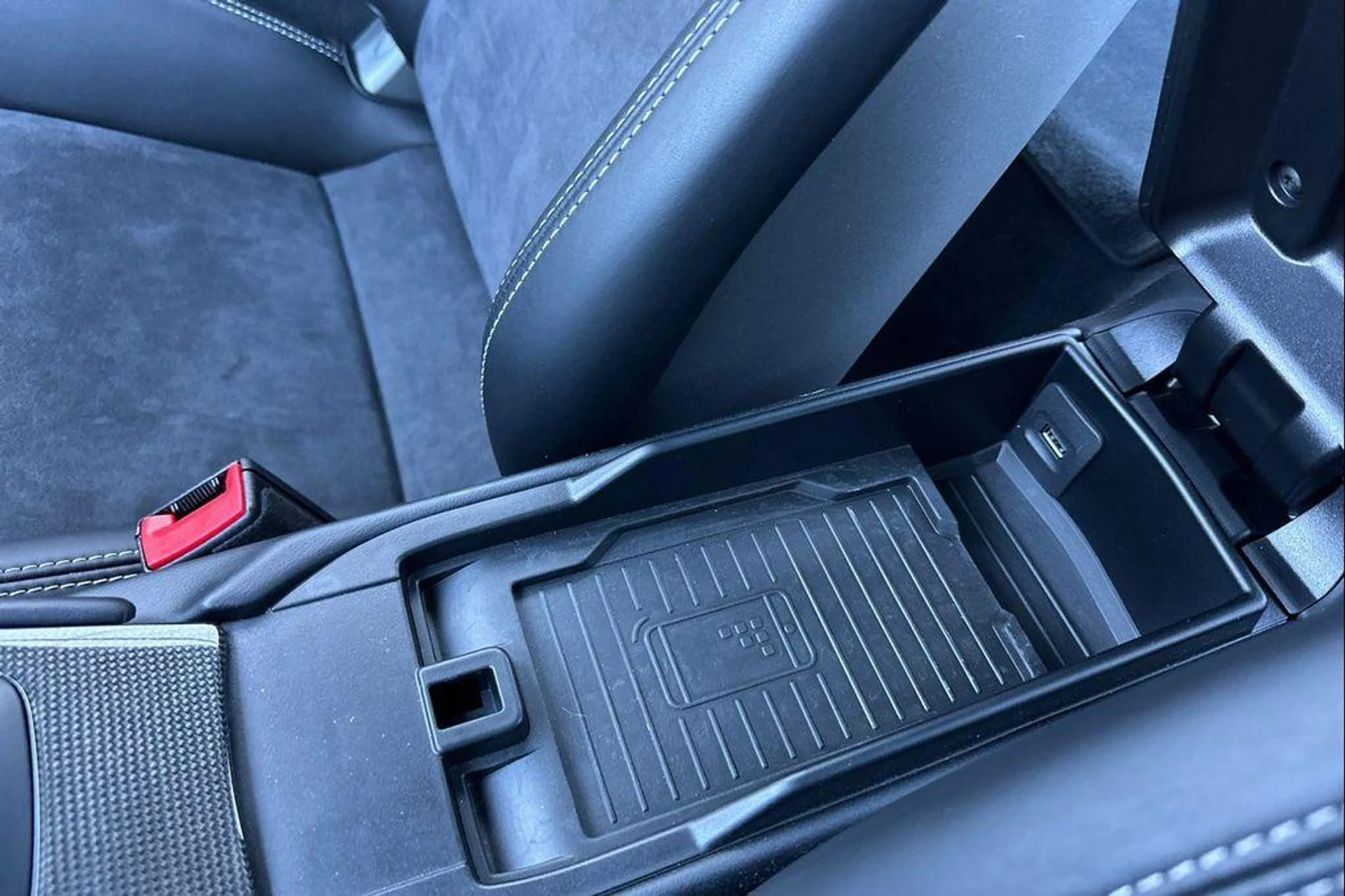 mph025_3267708417_D94mbqo_NA_Il5qj32_TZ_Om_Z0_Mw_8_Y_3f4a14de01