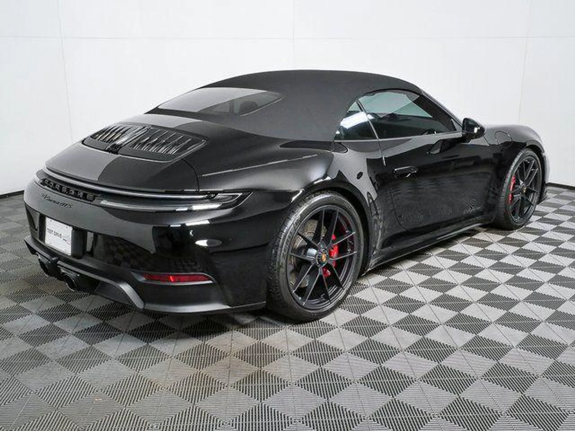 mph025_3270341395_s0ut_Isvx_Ndpf_T6c_Eqf_Ar_Gio_N_Lnc_8b7b57ed86