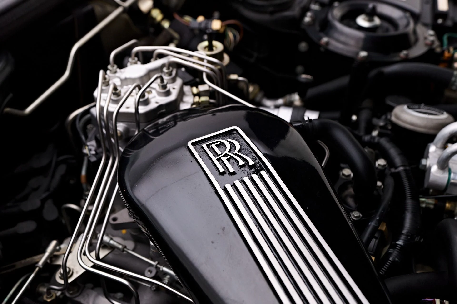 mph025_3274152441_Used_1990_Rolls_Royce_Silver_Spur_1755058774_b4703fd117