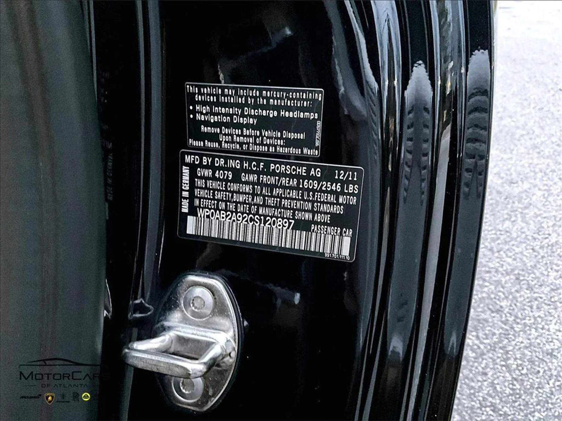 mph025_3276289401_ao_Pq_XF_Xg_Wy4_Dk7_MWB_dz_DR_o_80_e1ef6e518d