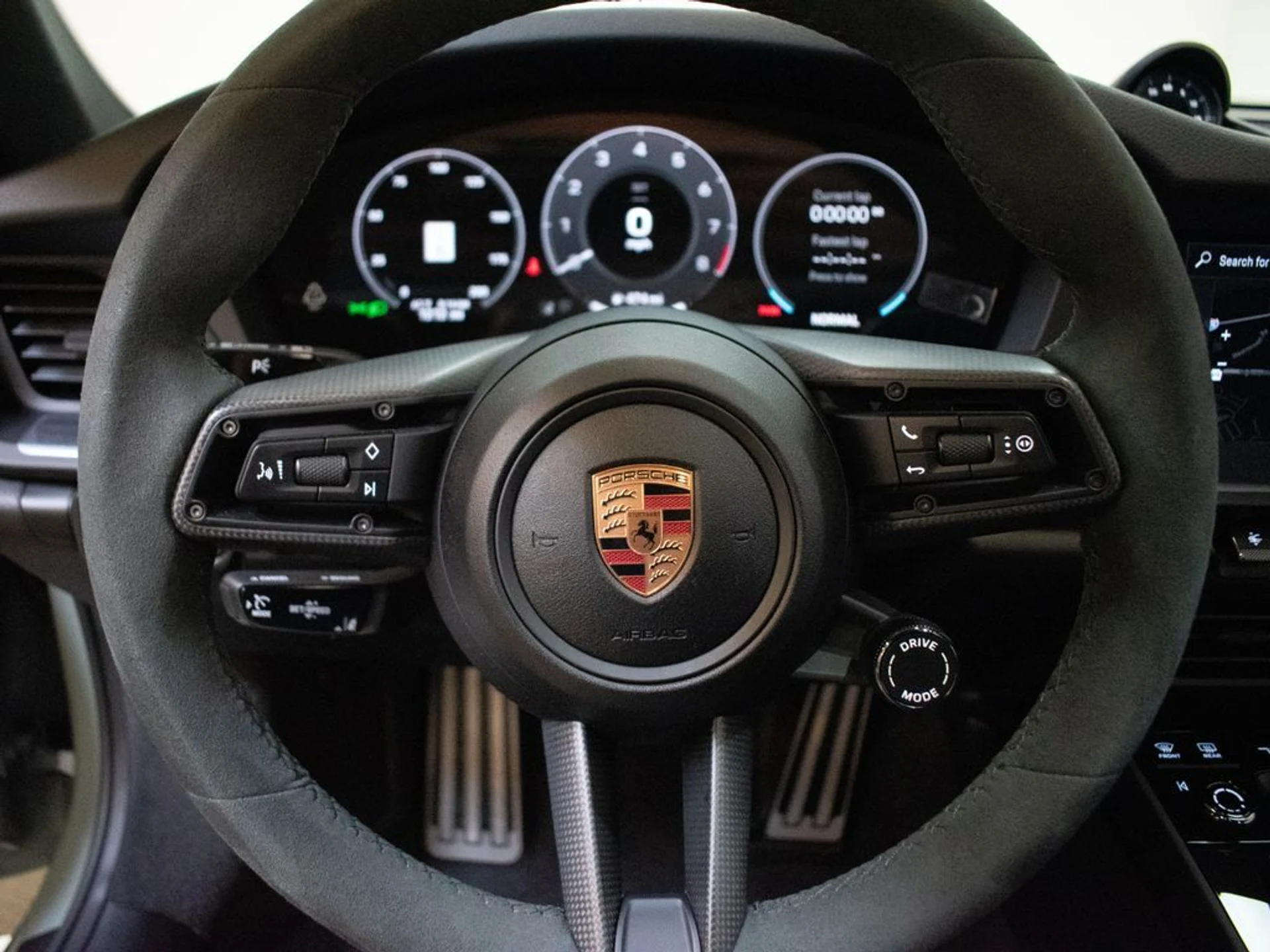 mph025_3284039466_79500e651802a443fab8563255d5cb4dx_8ff6c3c681