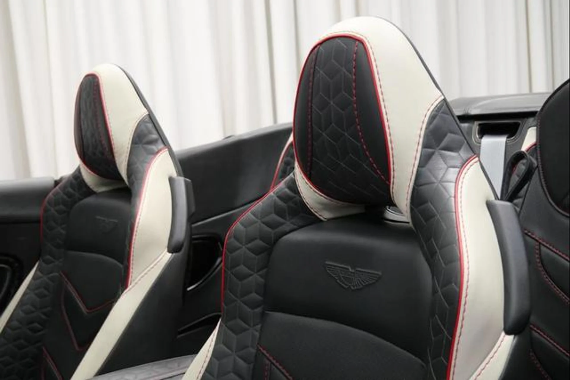 mph025_3290110412_Sz_Q4sl_E4_A7d1i_Qb_INSFSK_Ic_K_Sk_fed9e2803b