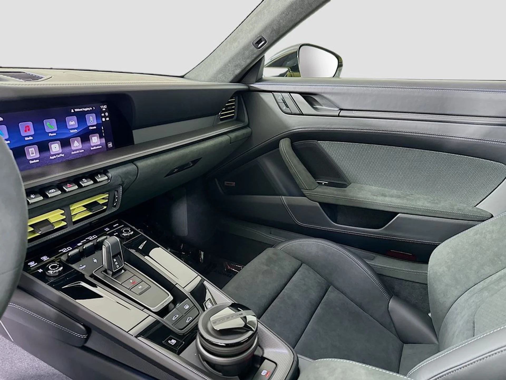 mph025_329129791_98ee399f069f7810572308d49f111646x_78909467a7