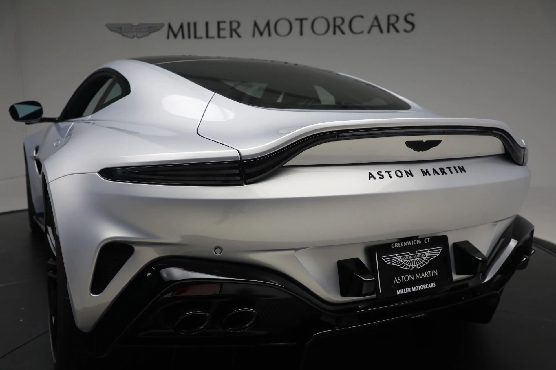 mph025_3296970736_New_2026_Aston_Martin_Vantage_c8a8471d75