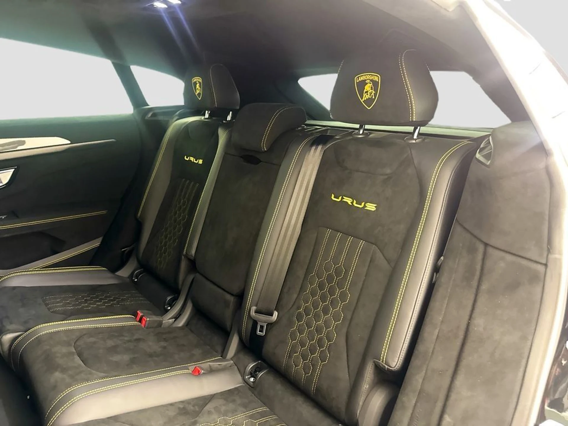 mph025_3302625066_15515bf60ef8c57171d99aedd006d92f_21a151c295