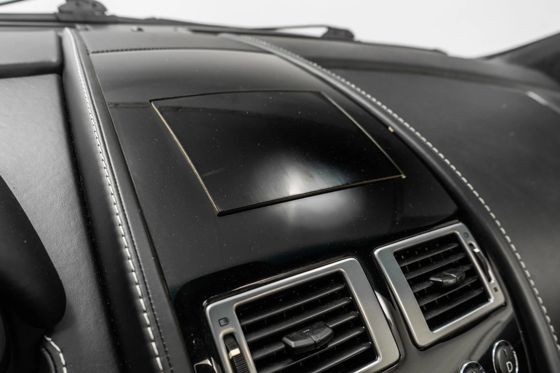 mph025_3302773643_Used_2008_Aston_Martin_V8_Vantage_Roadster_Great_Sounding_V8_Heated_Seats_19_inch_Wheels_1756322519_26b0643e50