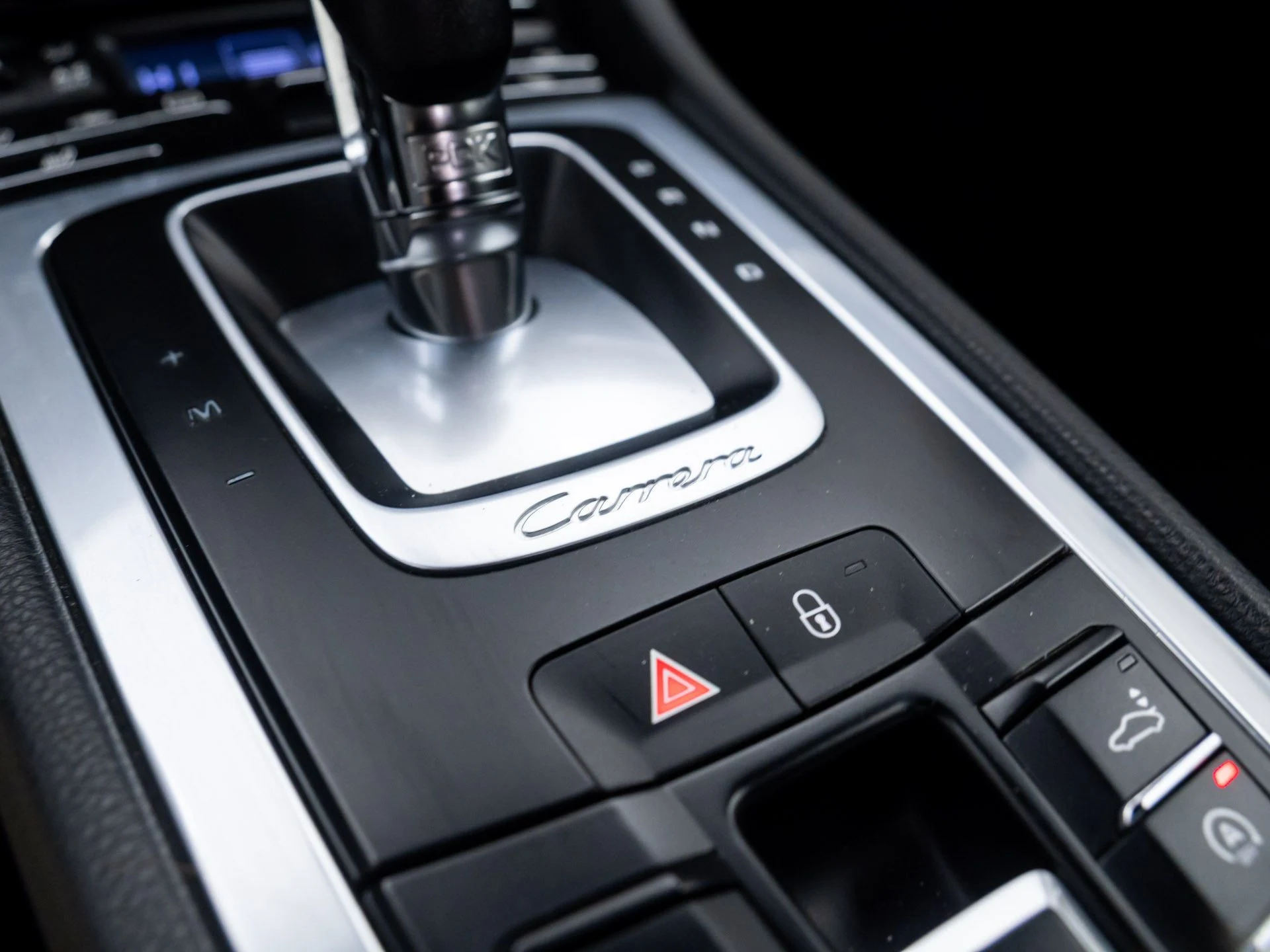 mph025_3306484680_ec0fa7ced5297eda01c691b7c05220a8x_f1a7e38be5