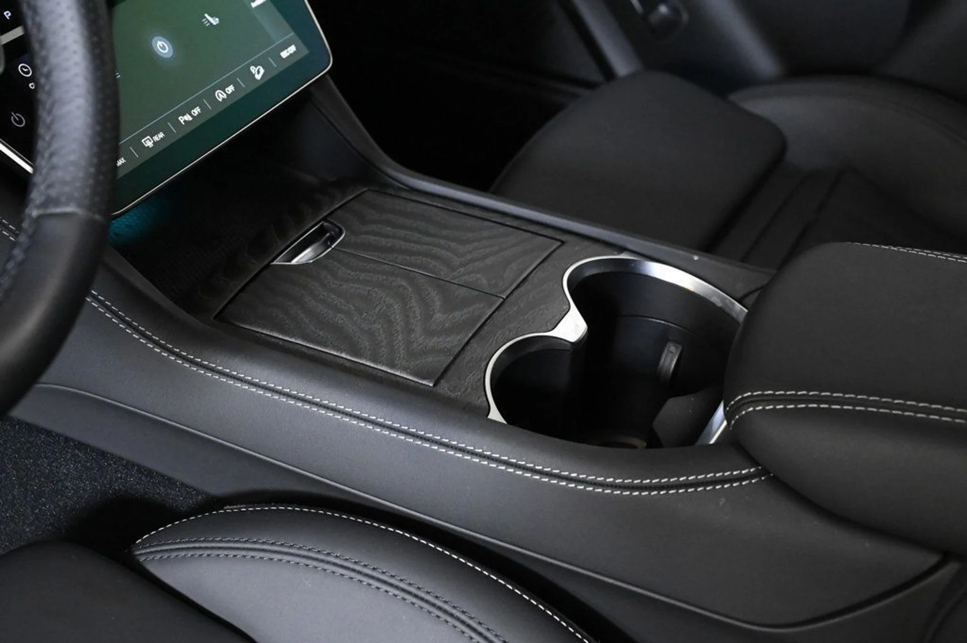 mph025_3313506795_used_2025_maserati_grecale_modena_11350_22941787_25_1024_3bacccd687