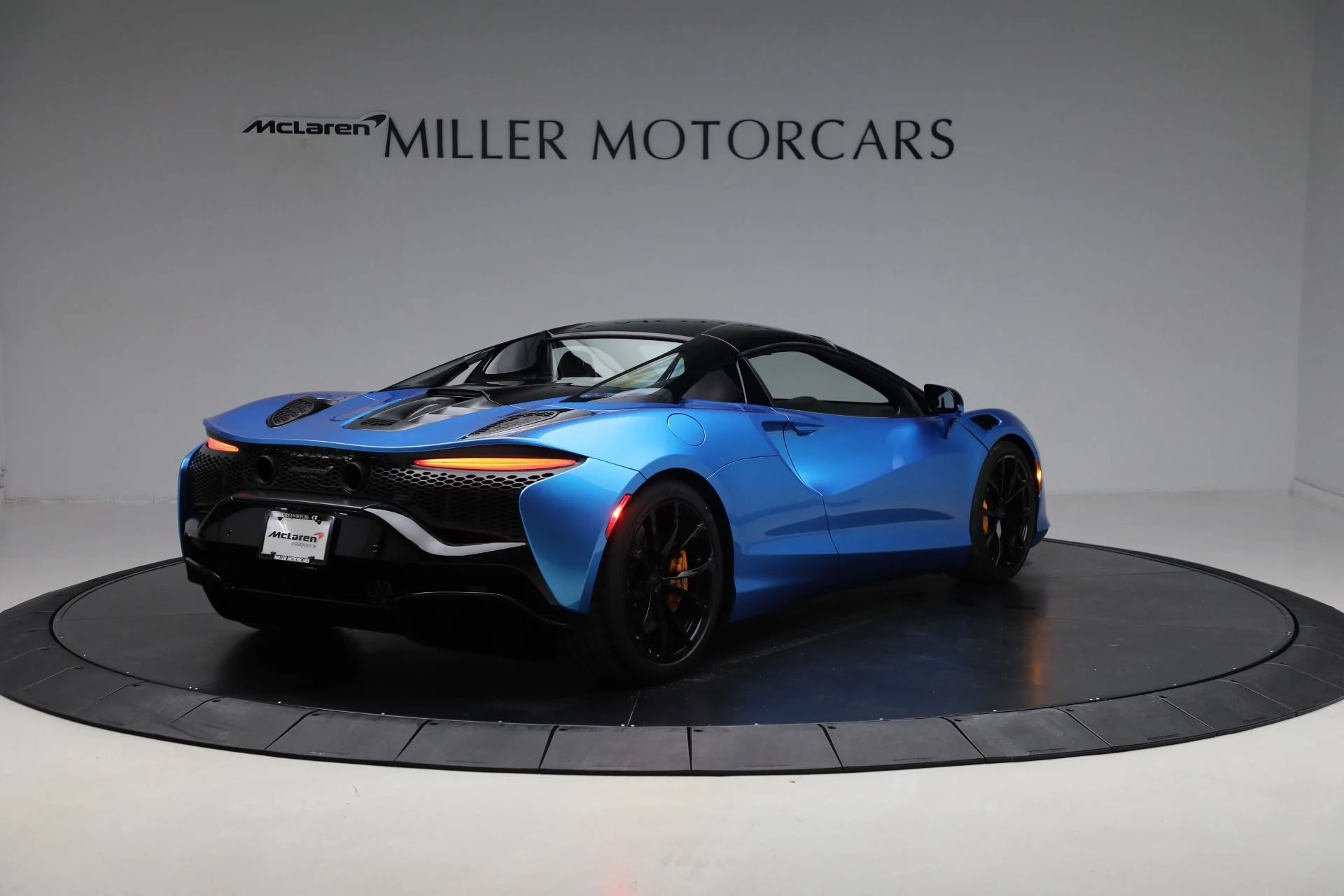 mph025_3328478371_New_2025_Mc_Laren_Artura_Spider_Tech_Lux_0de70e992e