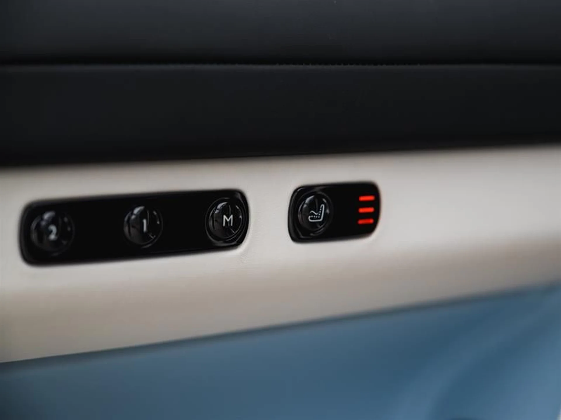 mph025_3329577114_byv5hf3j_6502a0887e