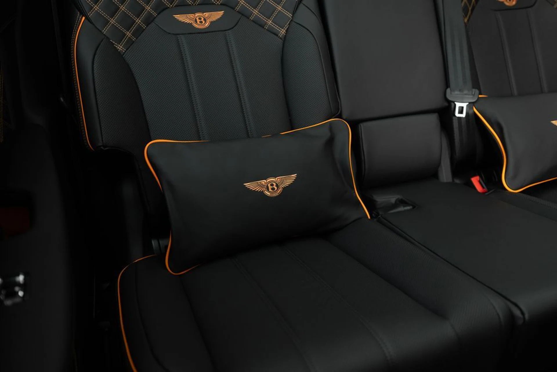 mph025_3335552360_3c3afe953697aee5a6d7a6b05021ad42x_0dcfed9054