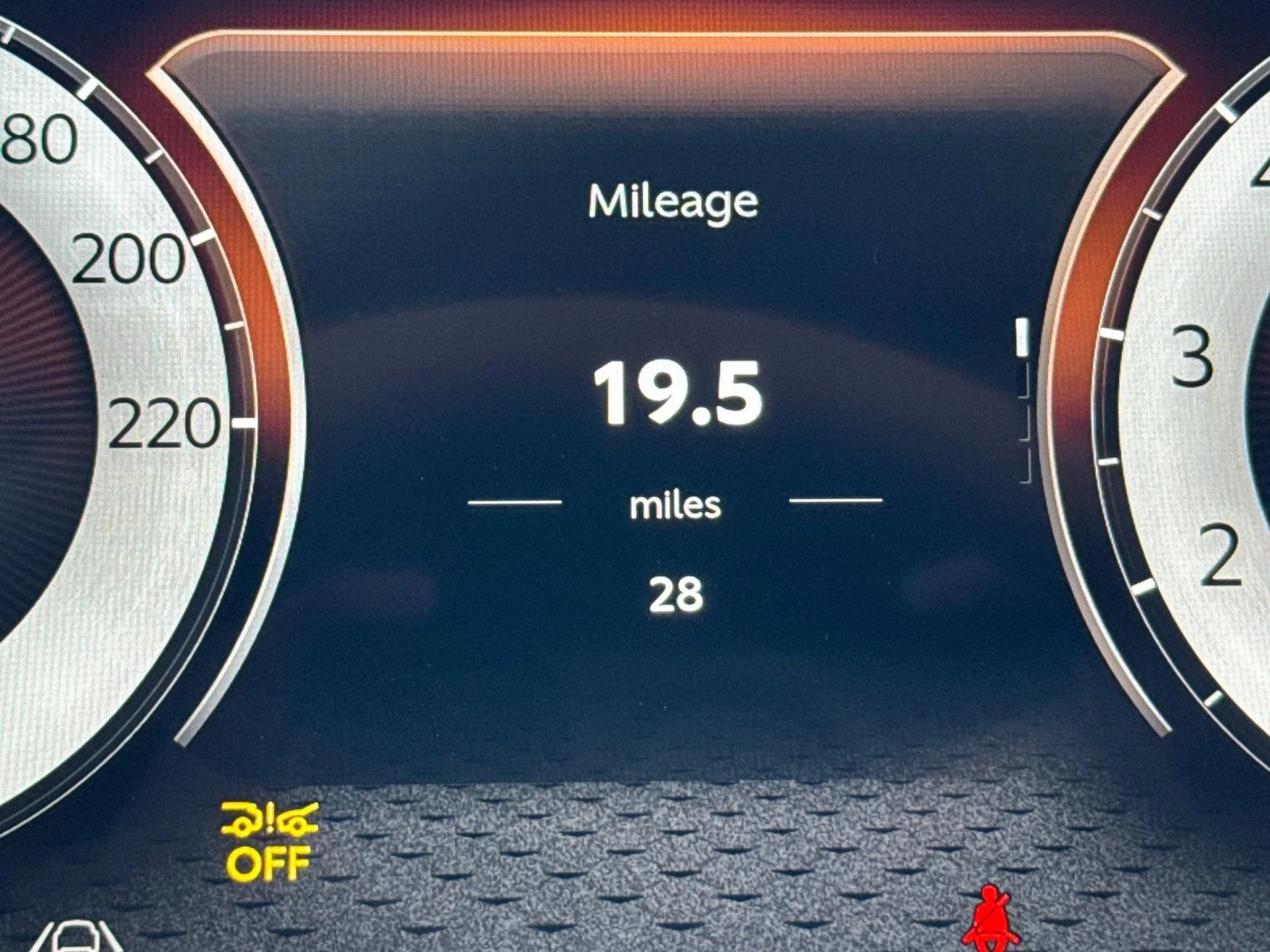 mph025_3338682386_New_2026_Aston_Martin_DBX_707_1768403584_96e4eca6f1