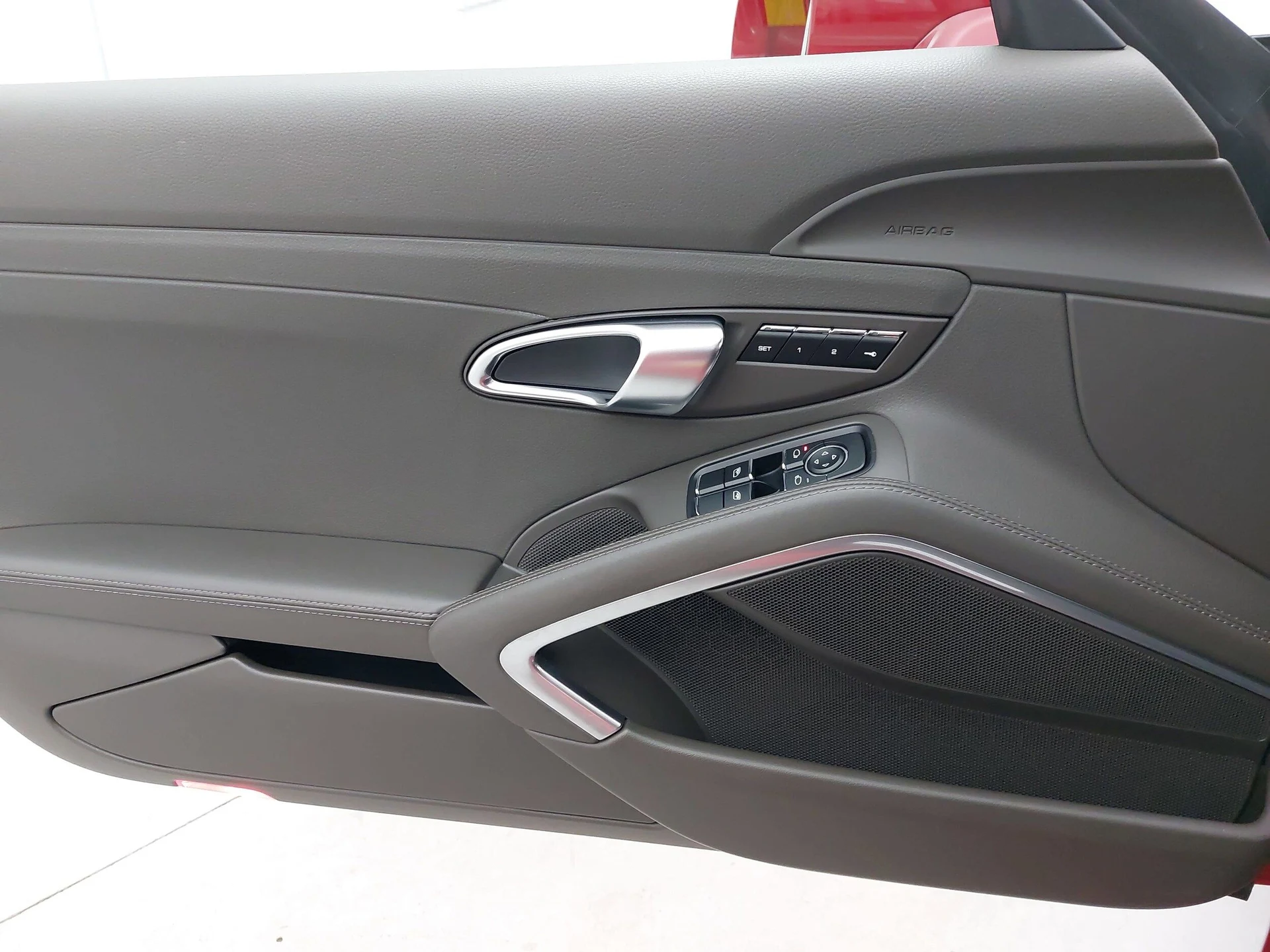 mph025_3346657542_f368972eb33f885b47543d78ff5559acx_139787a8d3