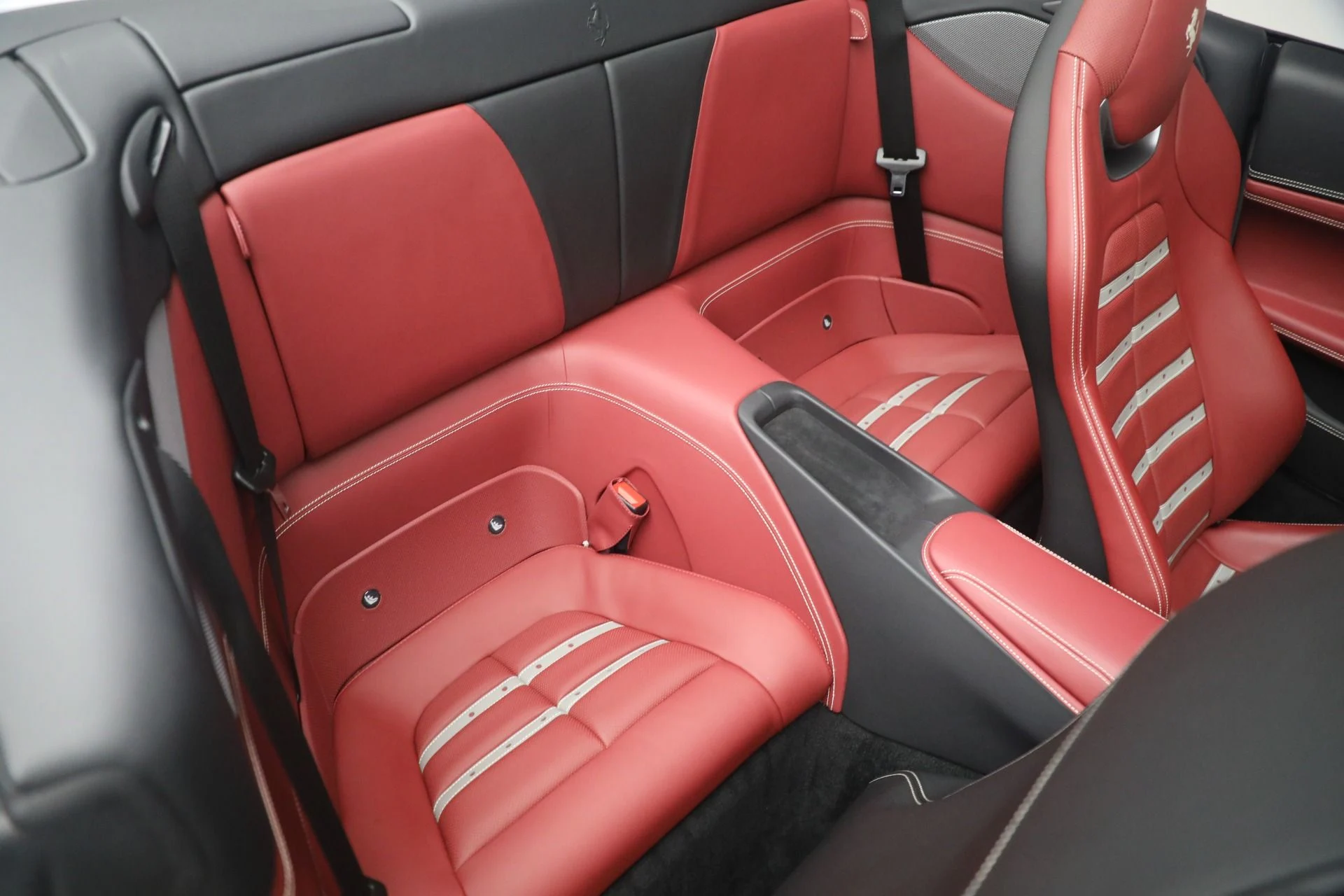 mph025_3353220257_Used_2022_Ferrari_Portofino_M_1761750007_7e741414b6