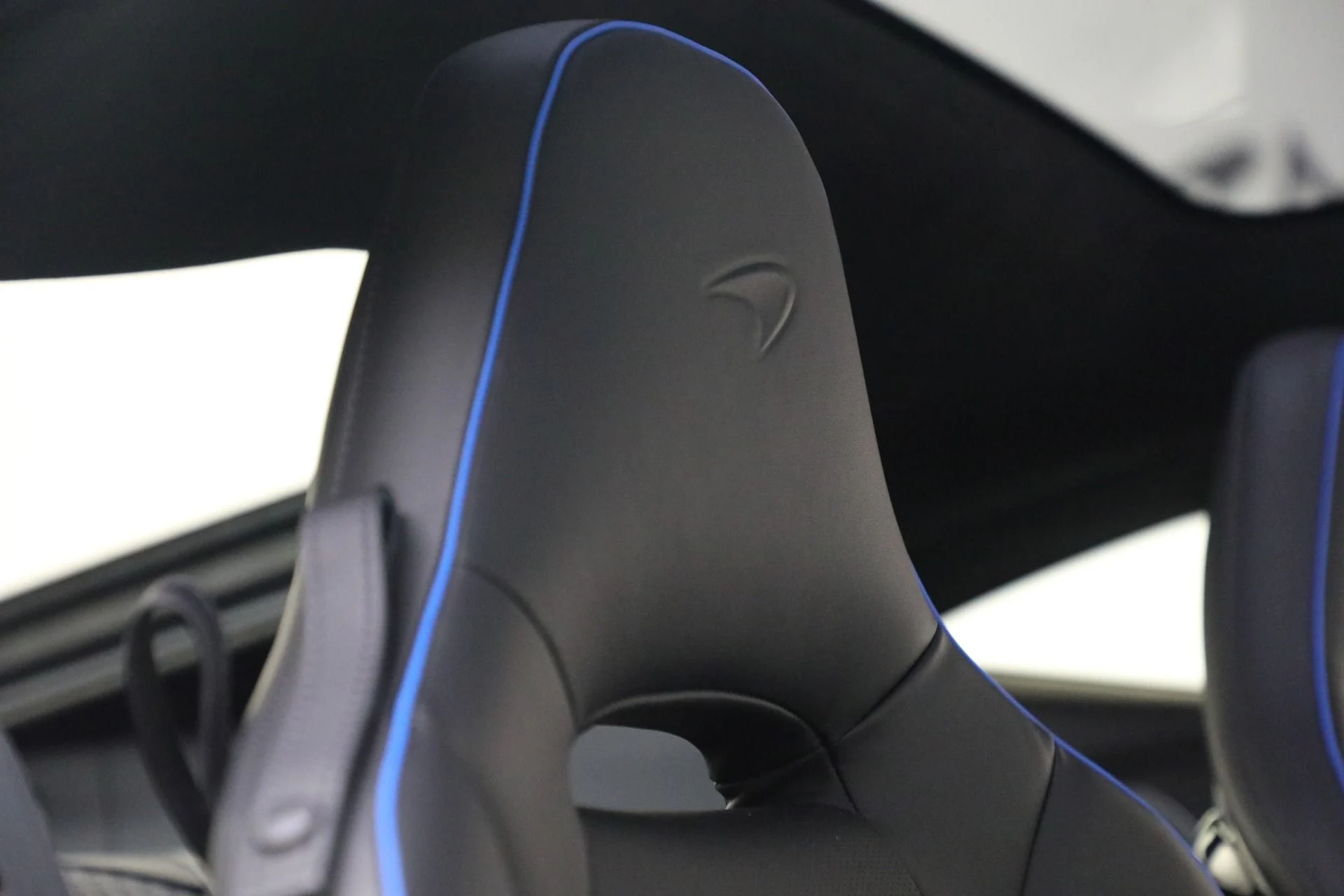 mph025_3353924267_New_2023_Mc_Laren_GT_Luxe_102f5f5728