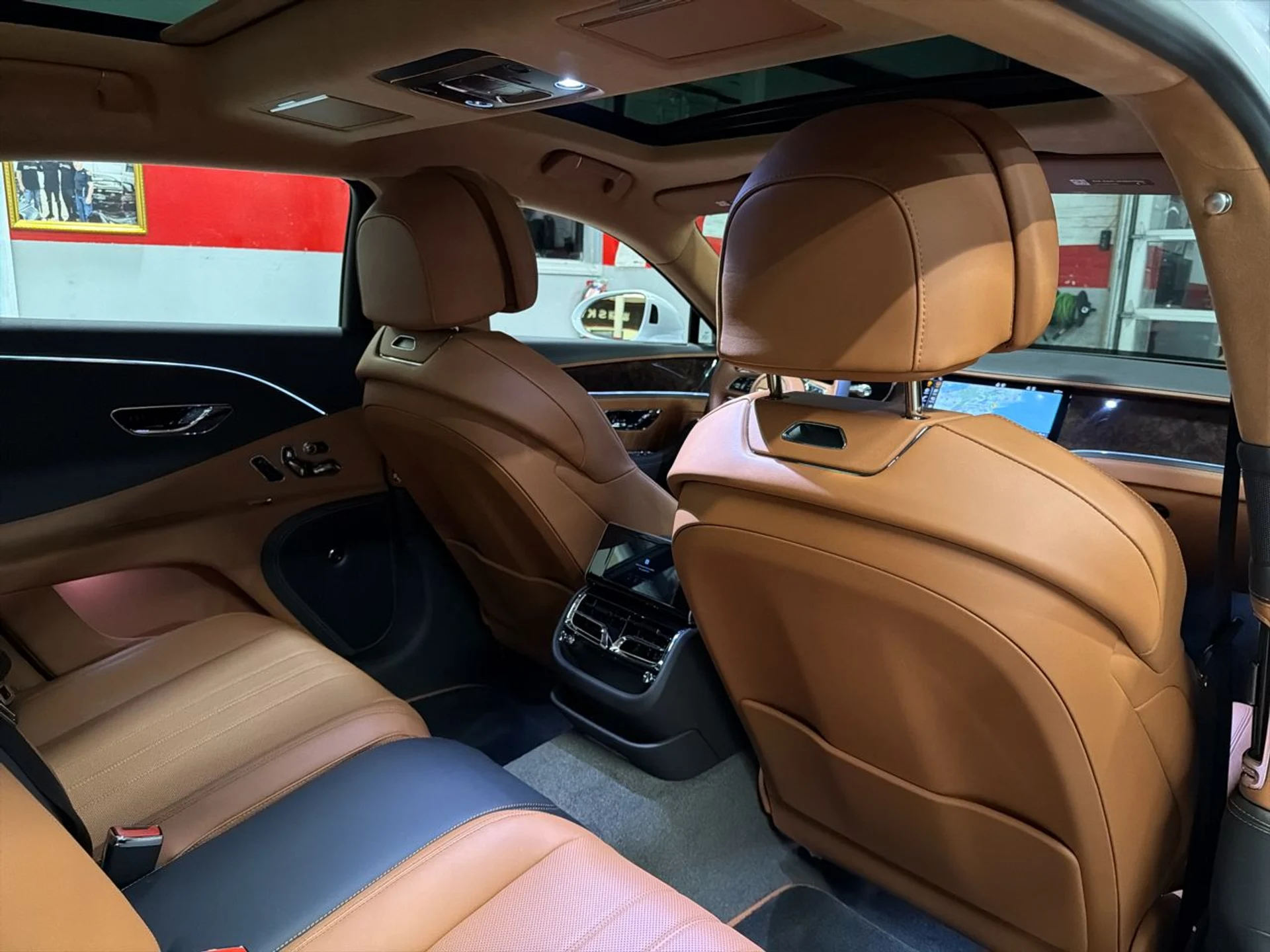 mph025_3361046084_639057400437964024_0c8d771deb