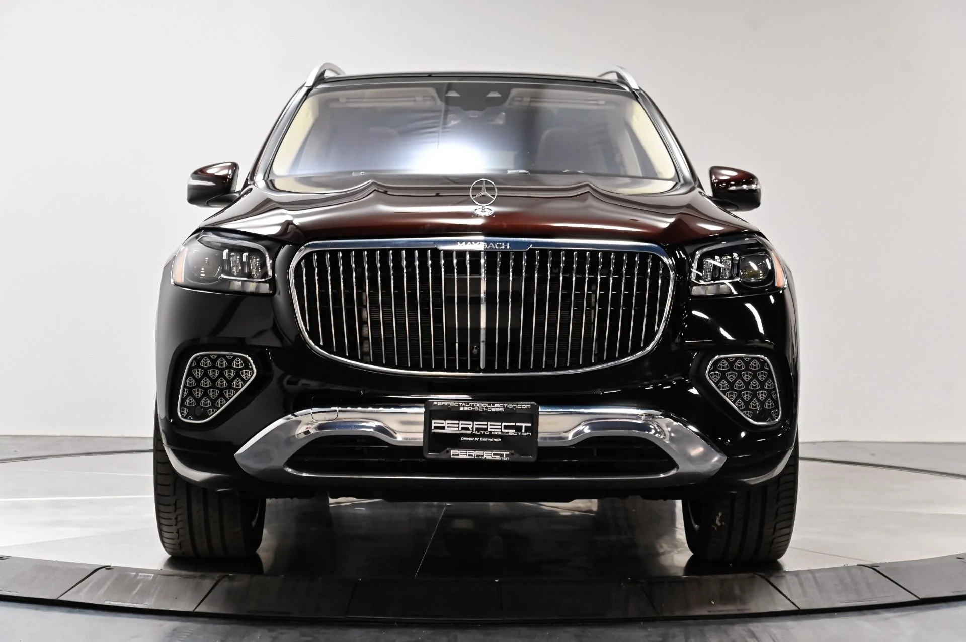 mph025_3365953314_Used_2024_Mercedes_Benz_GLS_Maybach_GLS_600_4_MATIC_1789504682_21c9dcece3