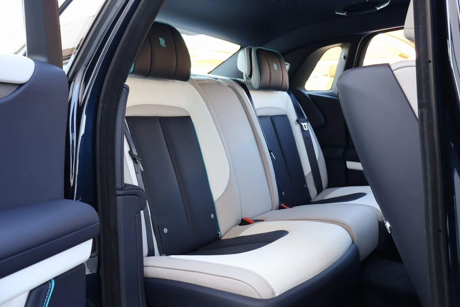 mph025_3367211229_26_091df1a454